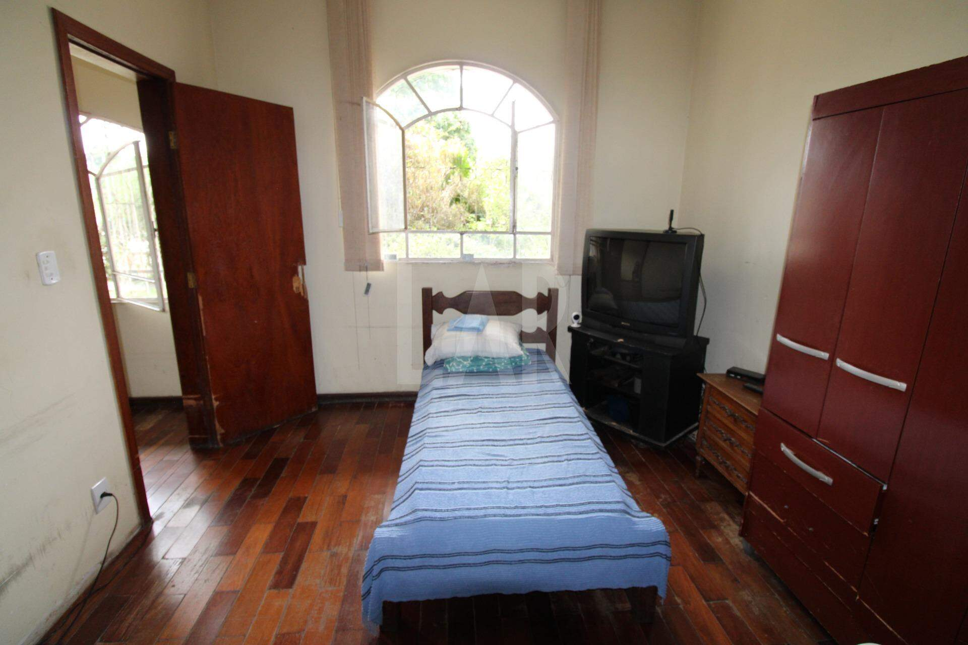 Casa de 5 quartos à venda, São Luiz, Belo Horizonte - MG