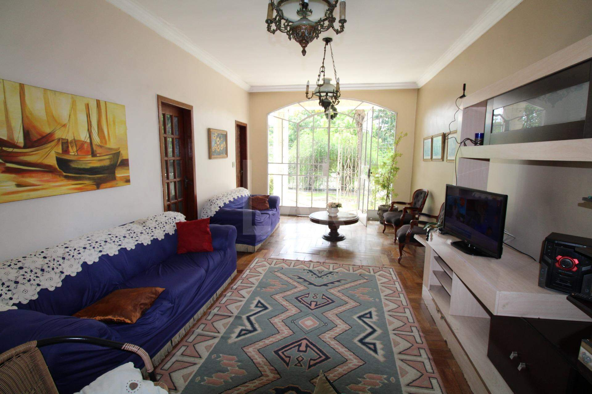 Casa de 5 quartos à venda, São Luiz, Belo Horizonte - MG