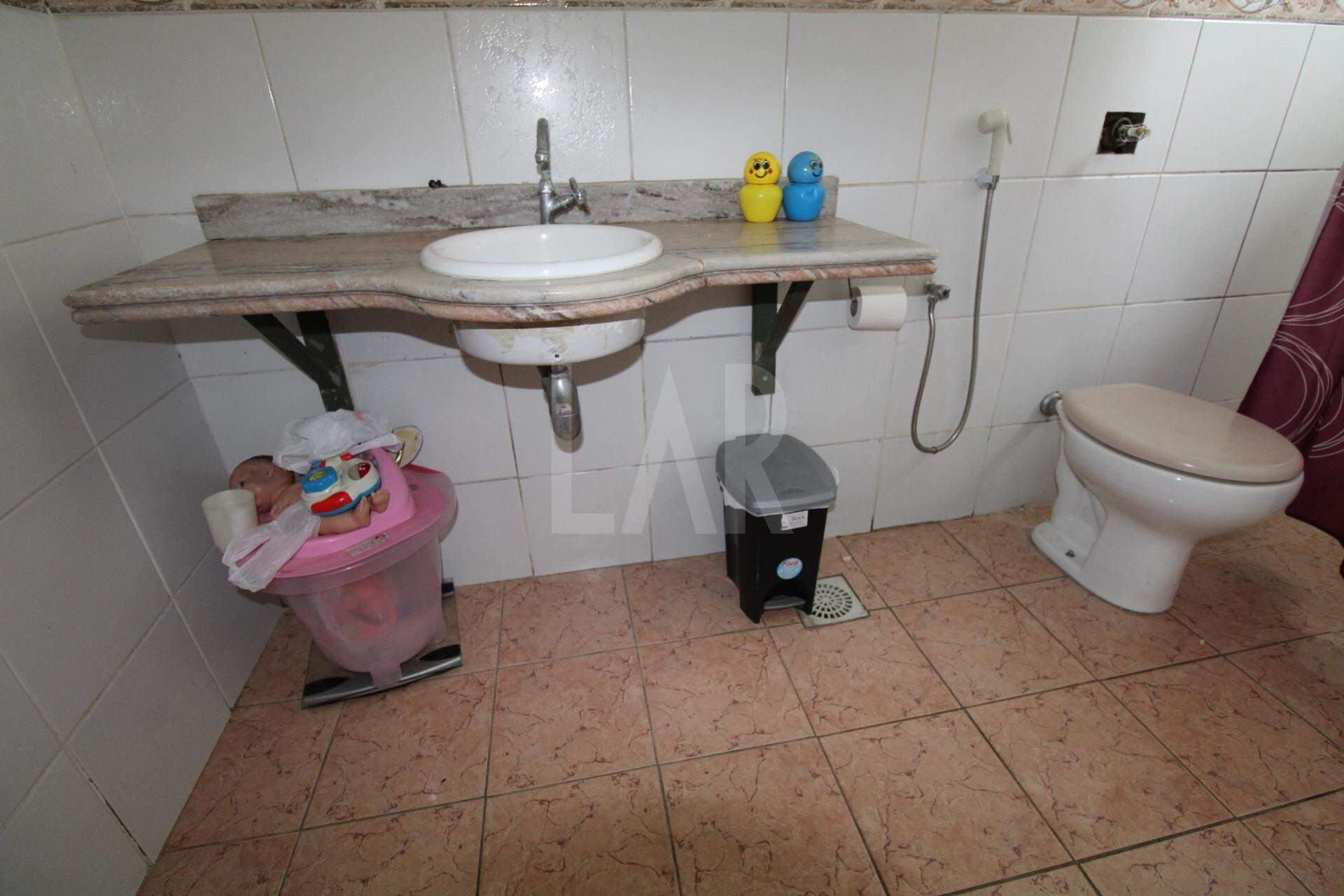 Casa de 5 quartos à venda, São Luiz, Belo Horizonte - MG
