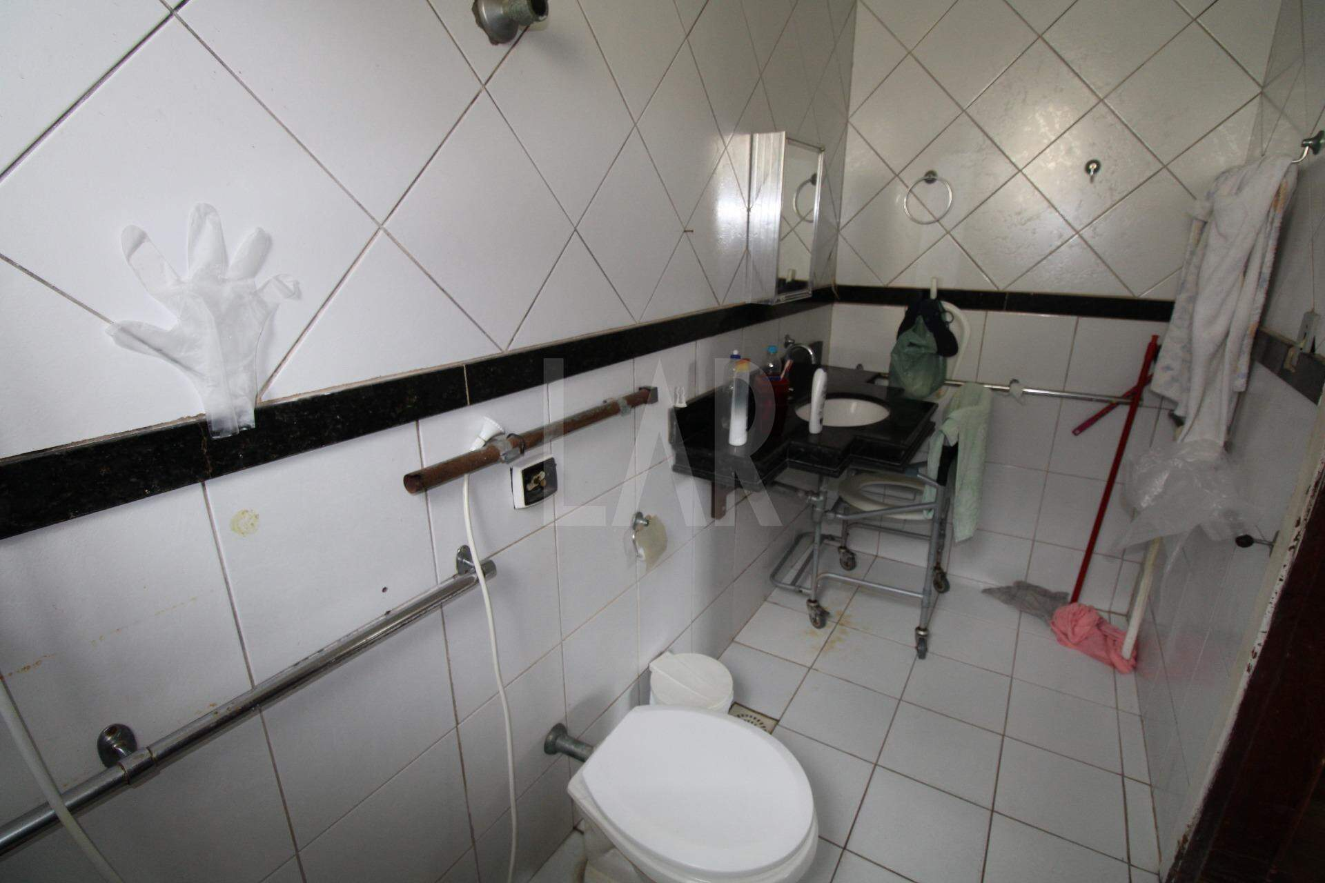 Casa de 5 quartos à venda, São Luiz, Belo Horizonte - MG