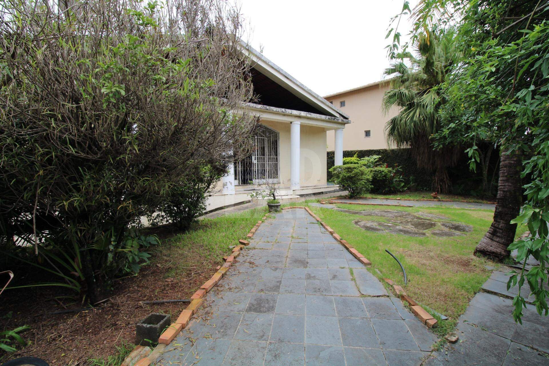Casa de 5 quartos à venda, São Luiz, Belo Horizonte - MG