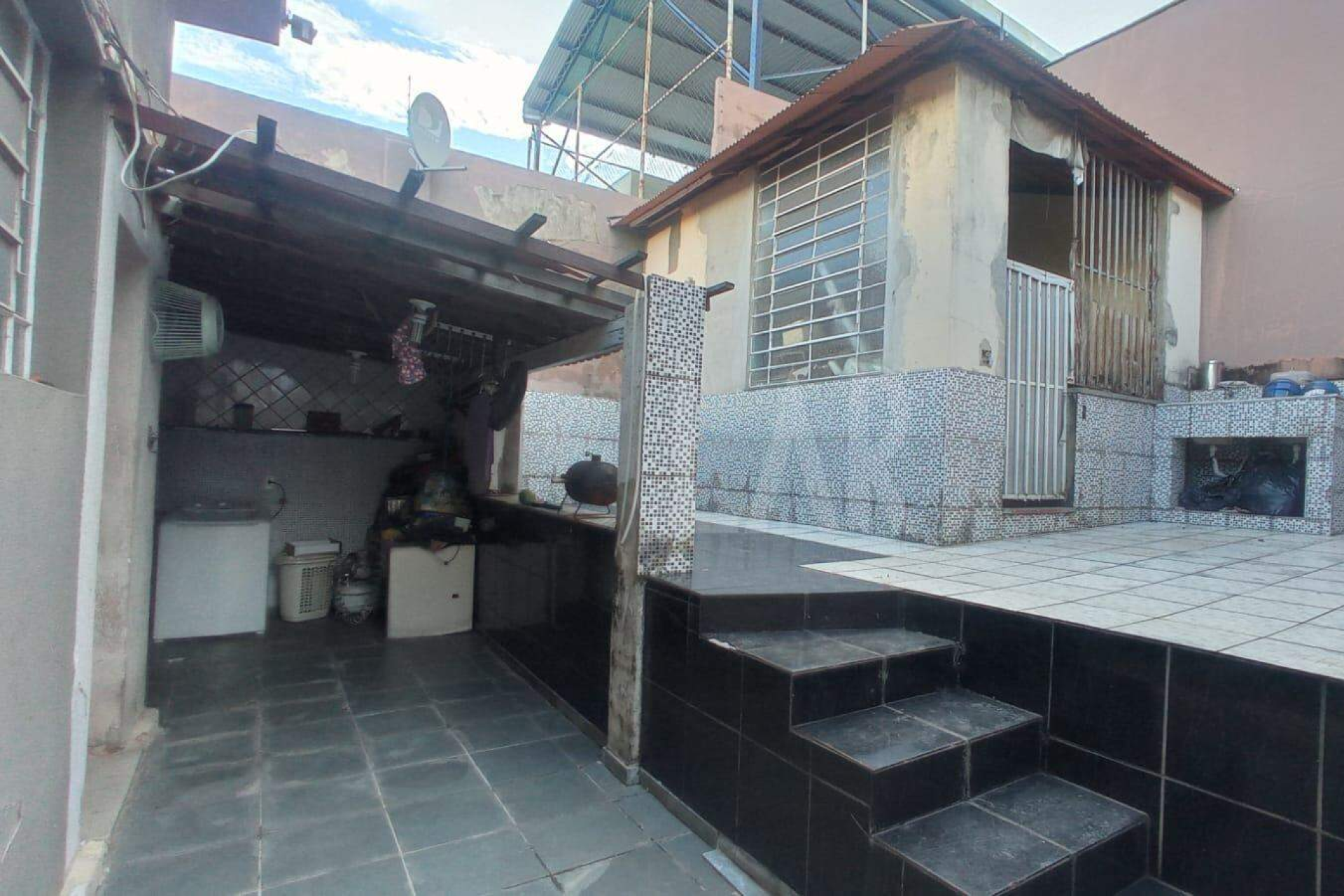 Casa de 3 quartos à venda, Santa Efigênia, Belo Horizonte - MG