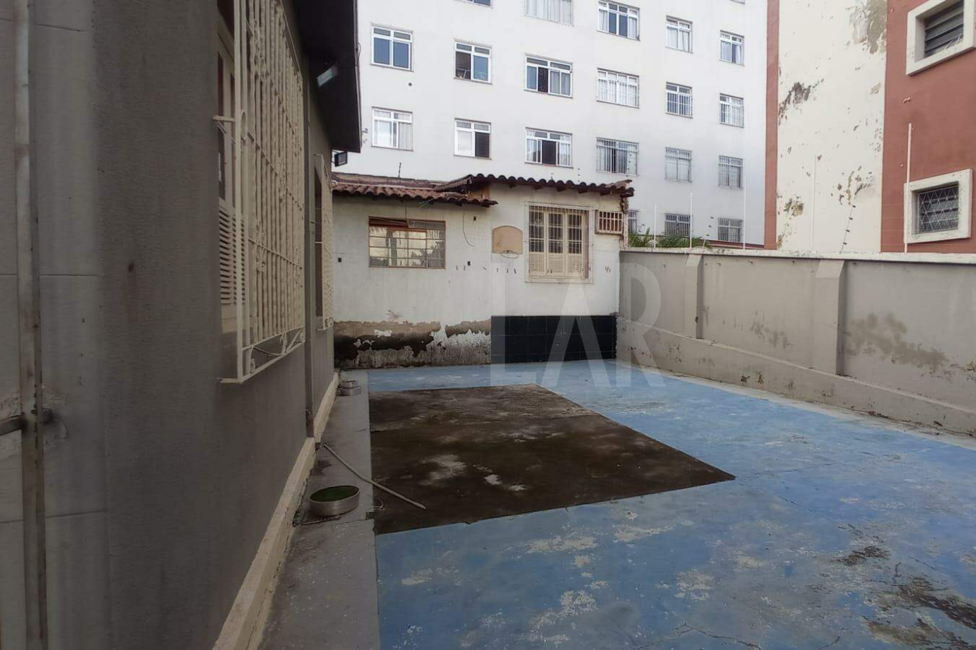 Casa de 3 quartos à venda, Santa Efigênia, Belo Horizonte - MG
