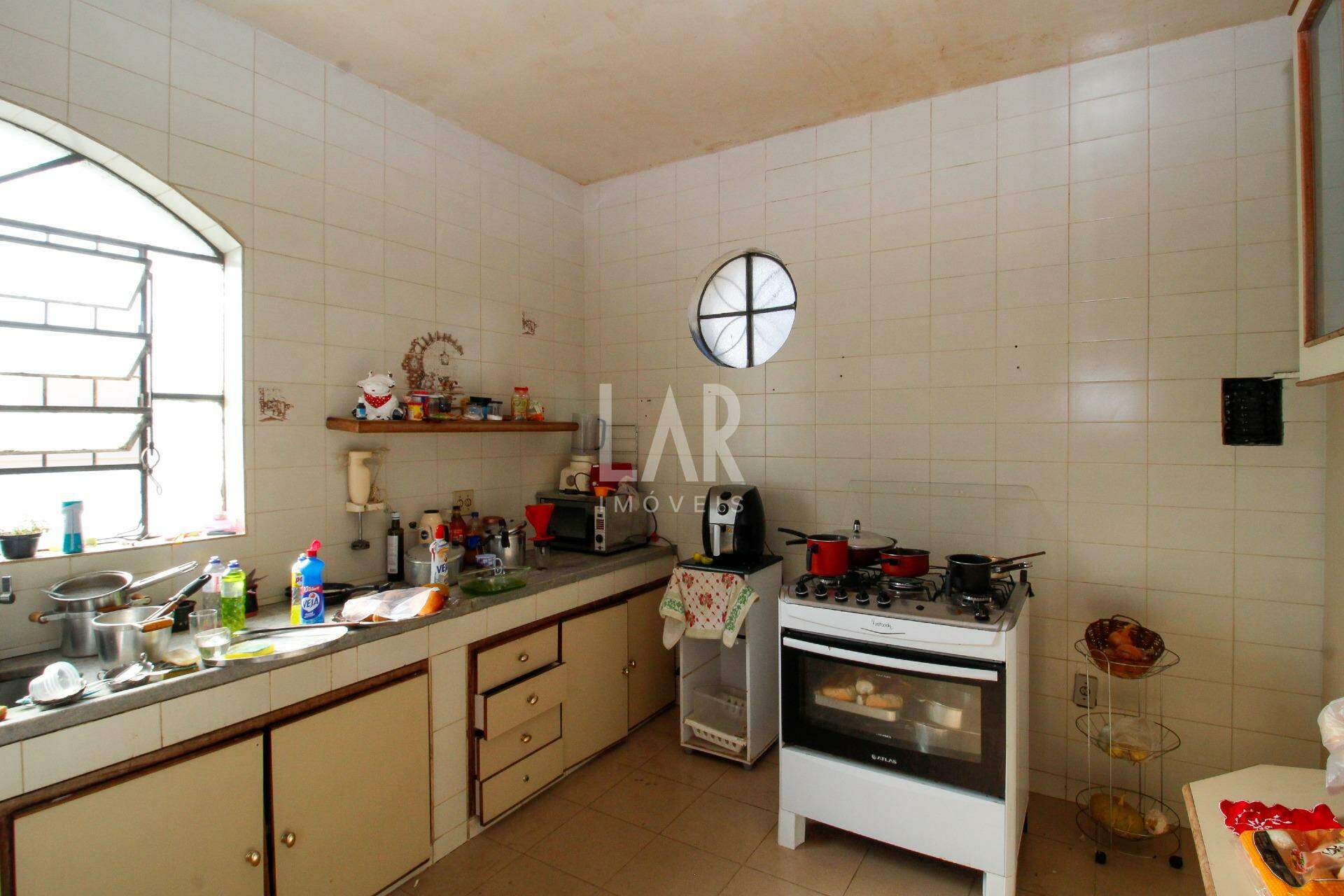 Casa de 6 quartos à venda, Jardim América, Belo Horizonte - MG
