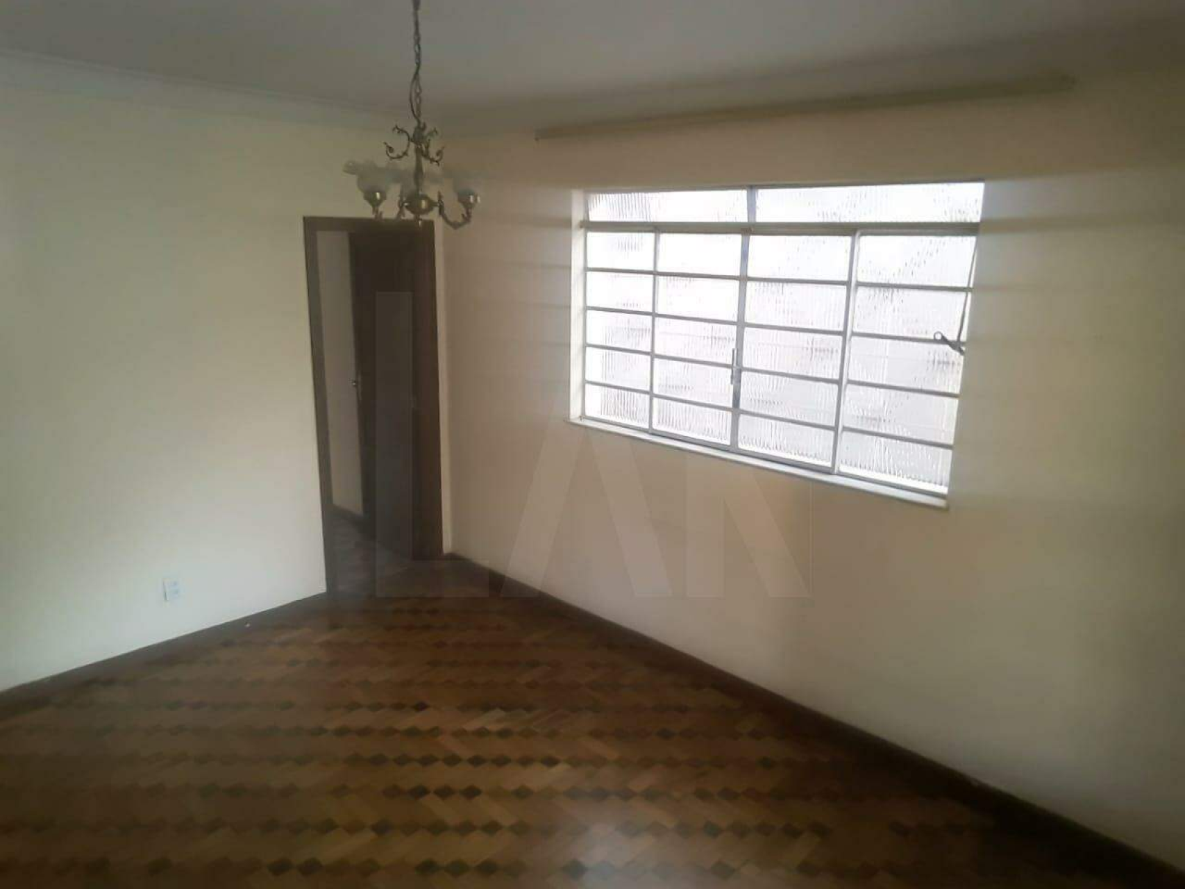 Casa de 4 quartos à venda, Aparecida, Belo Horizonte - MG