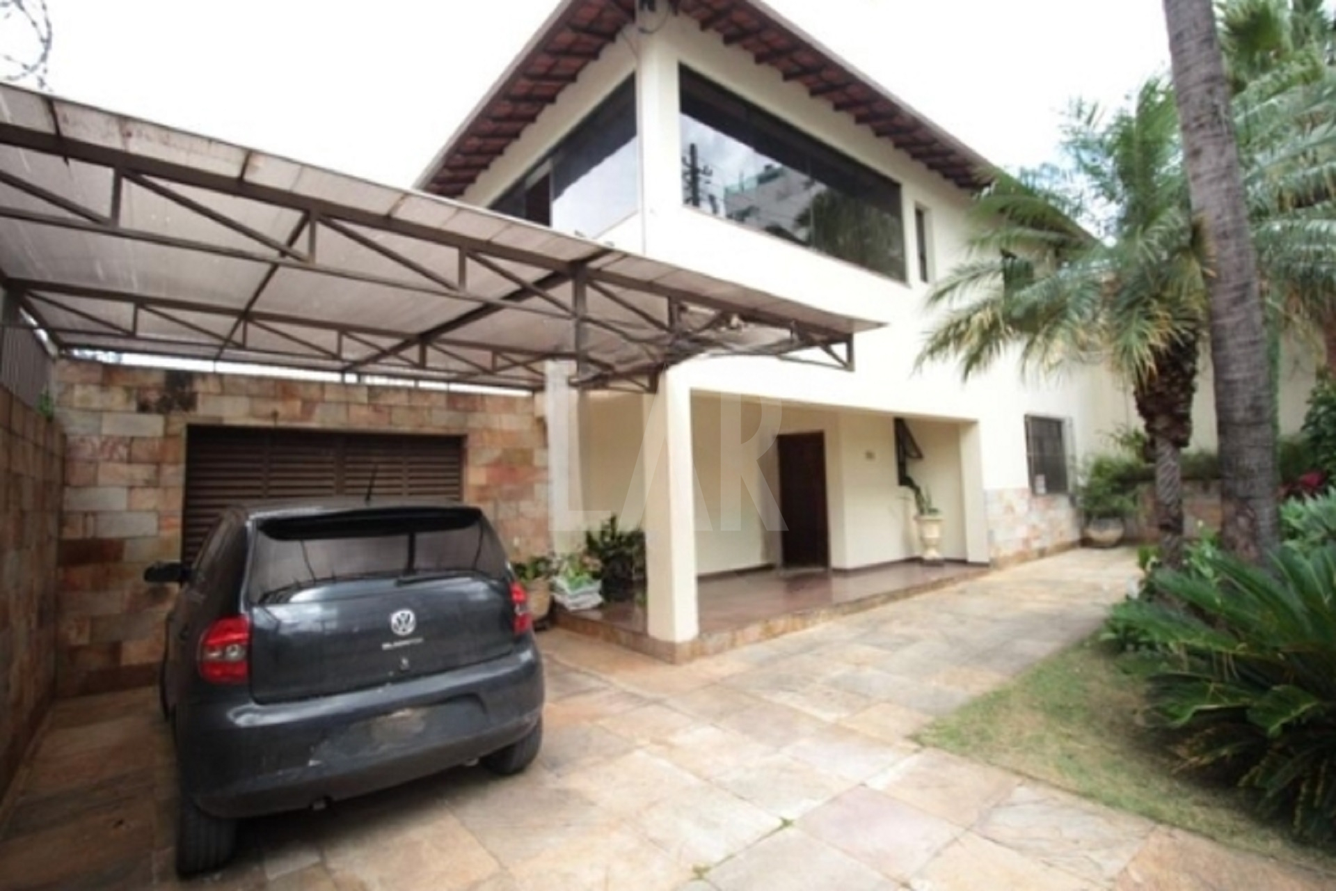 Casa de 4 quartos à venda, Santa Rosa, Belo Horizonte - MG