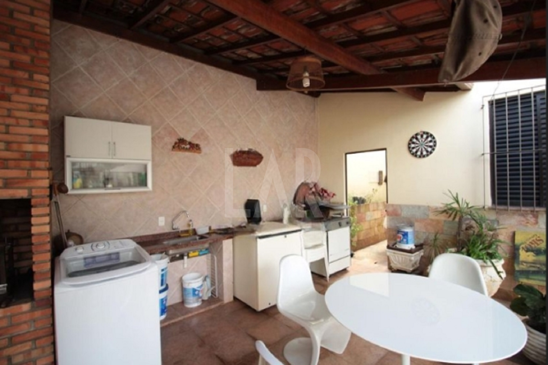 Casa de 4 quartos à venda, Santa Rosa, Belo Horizonte - MG