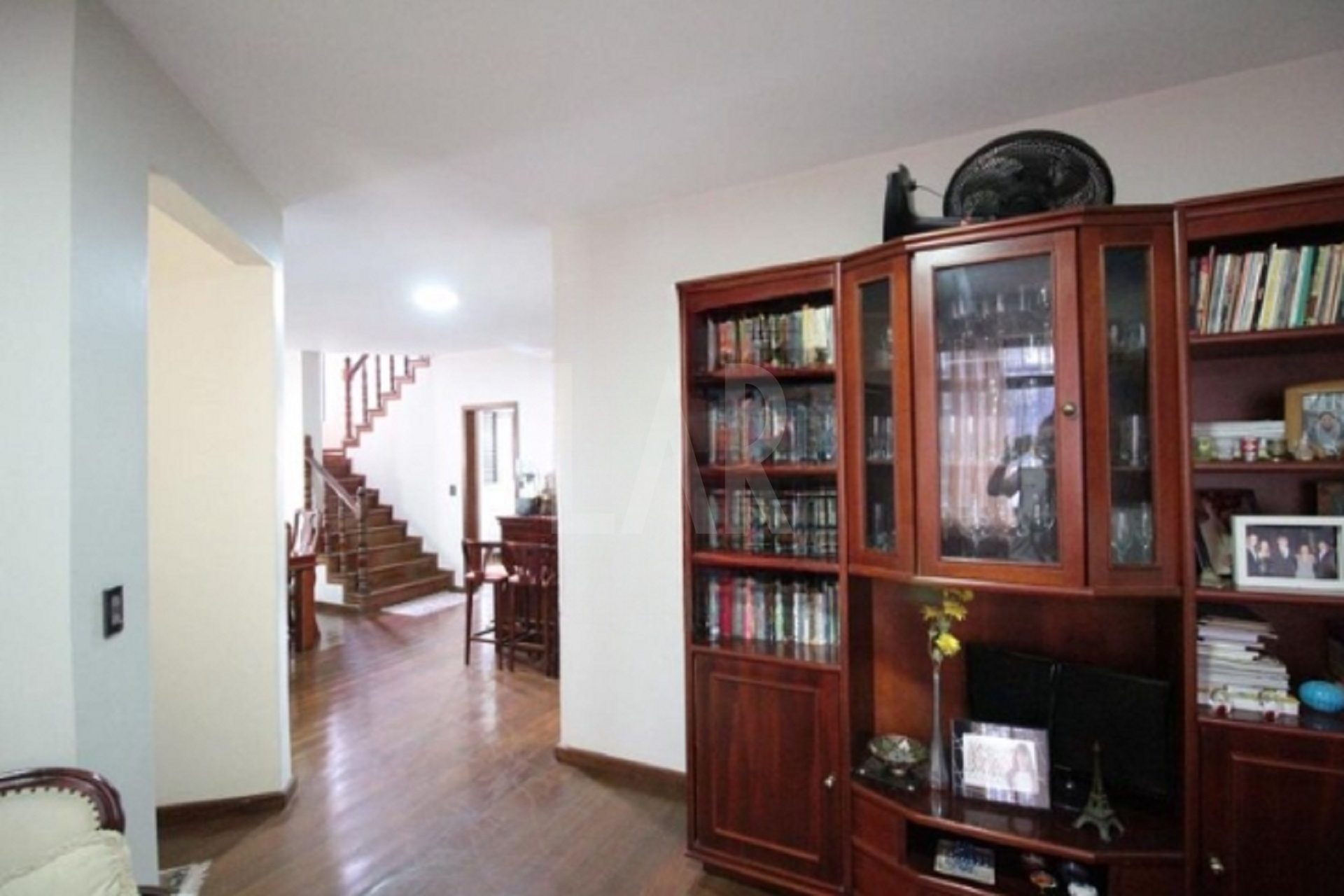 Casa de 4 quartos à venda, Santa Rosa, Belo Horizonte - MG
