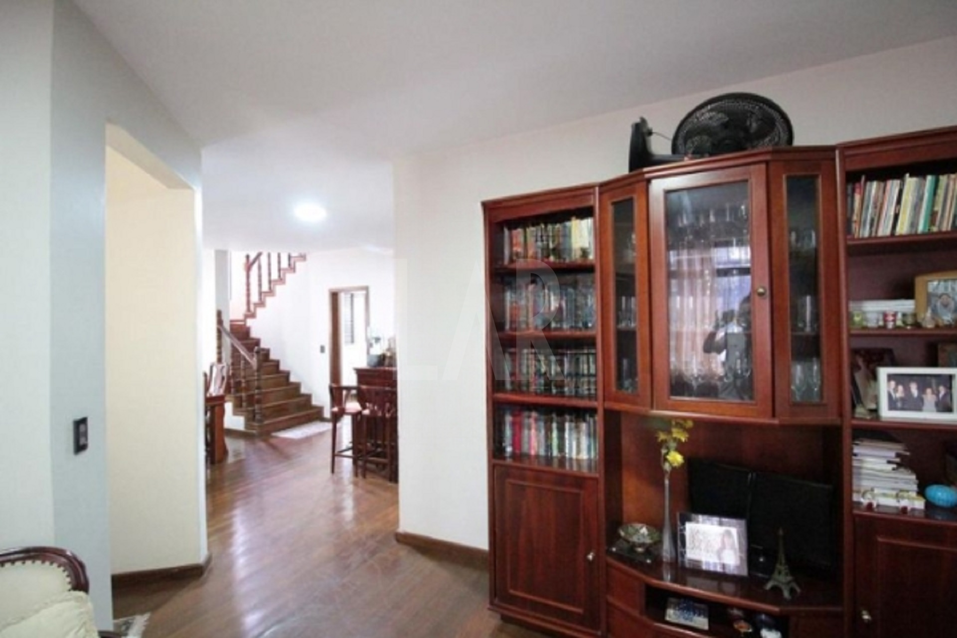 Casa de 4 quartos à venda, Santa Rosa, Belo Horizonte - MG