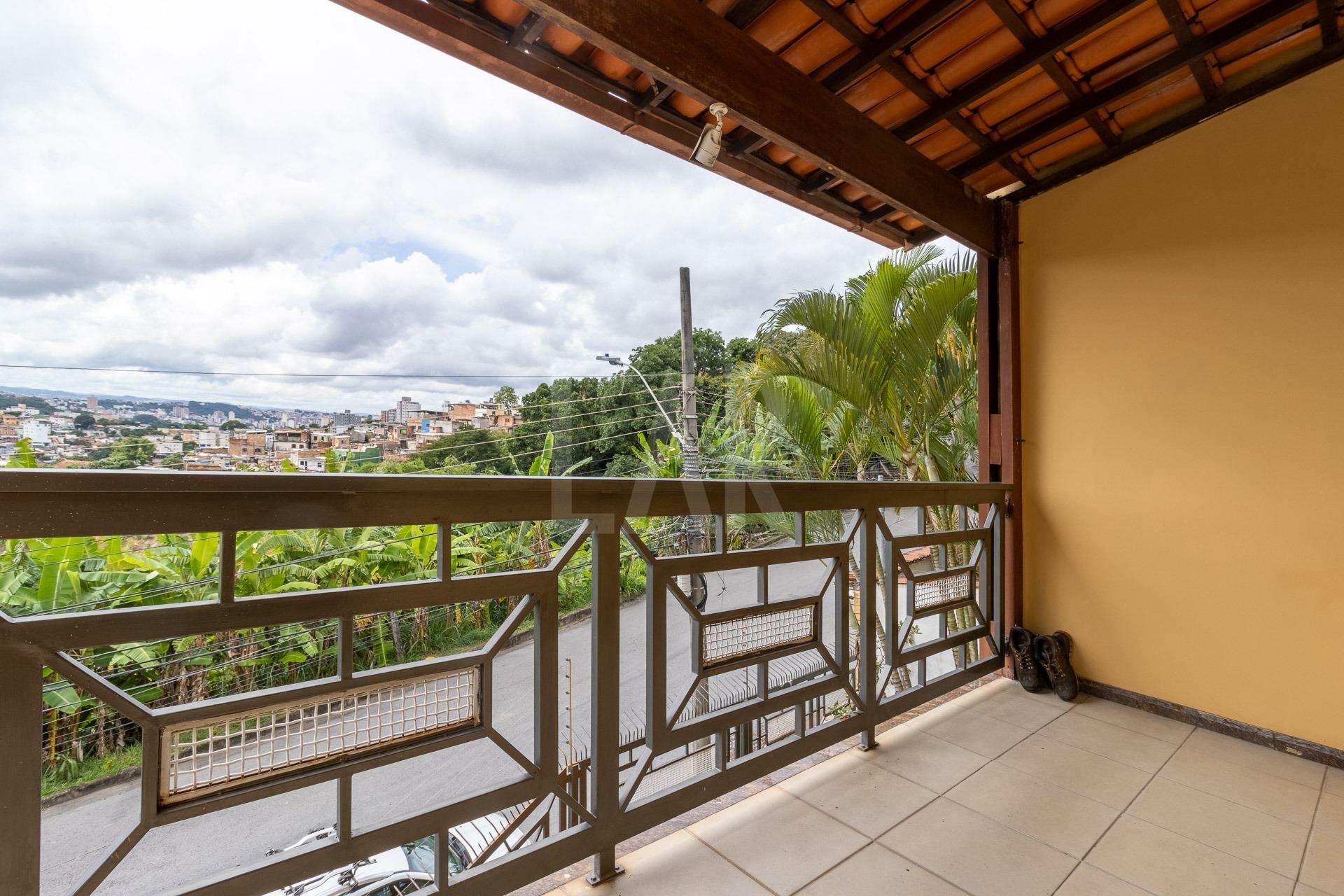 Casa de 4 quartos para alugar, Havaí, Belo Horizonte - MG