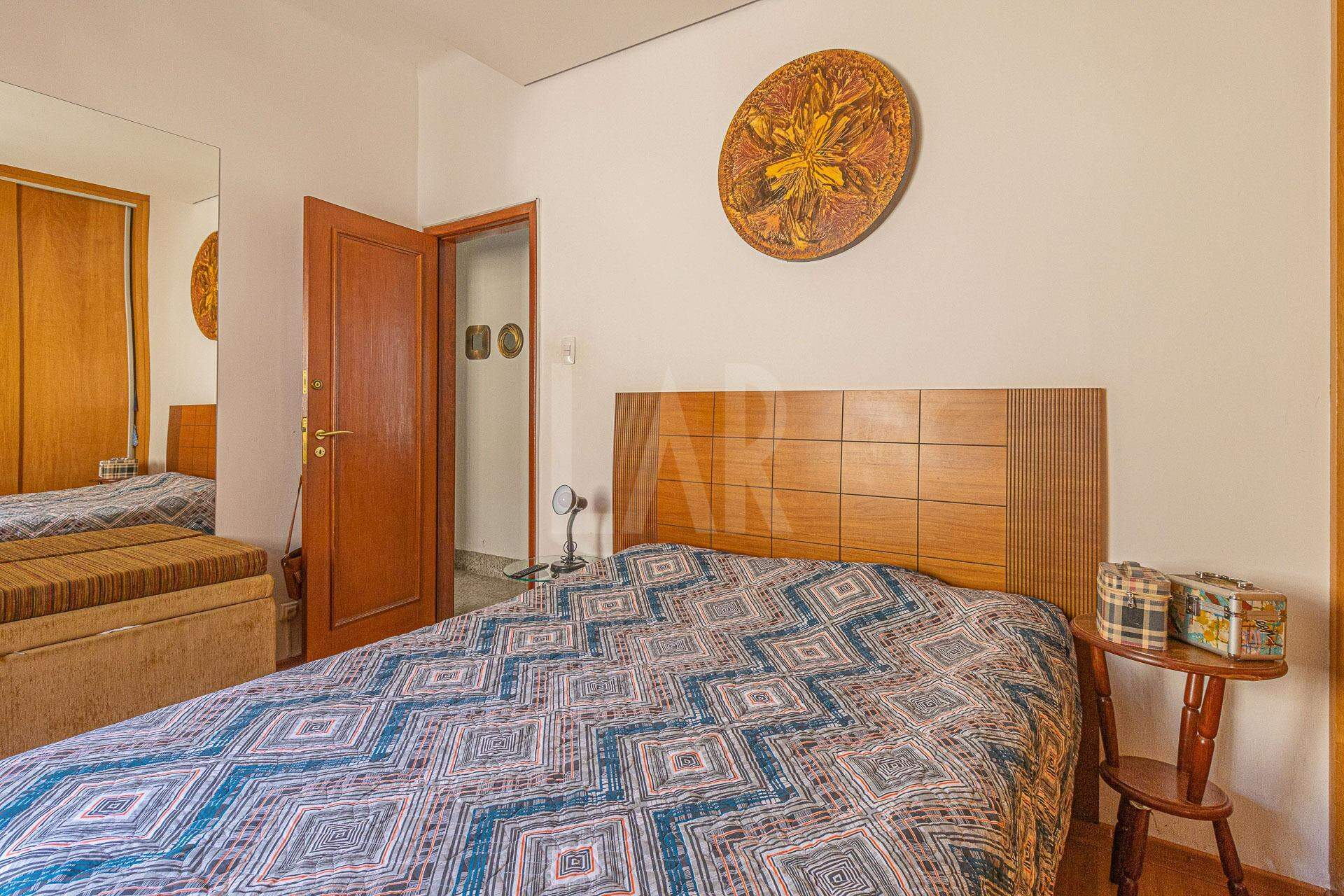 Casa de 4 quartos à venda, Bonfim, Belo Horizonte - MG