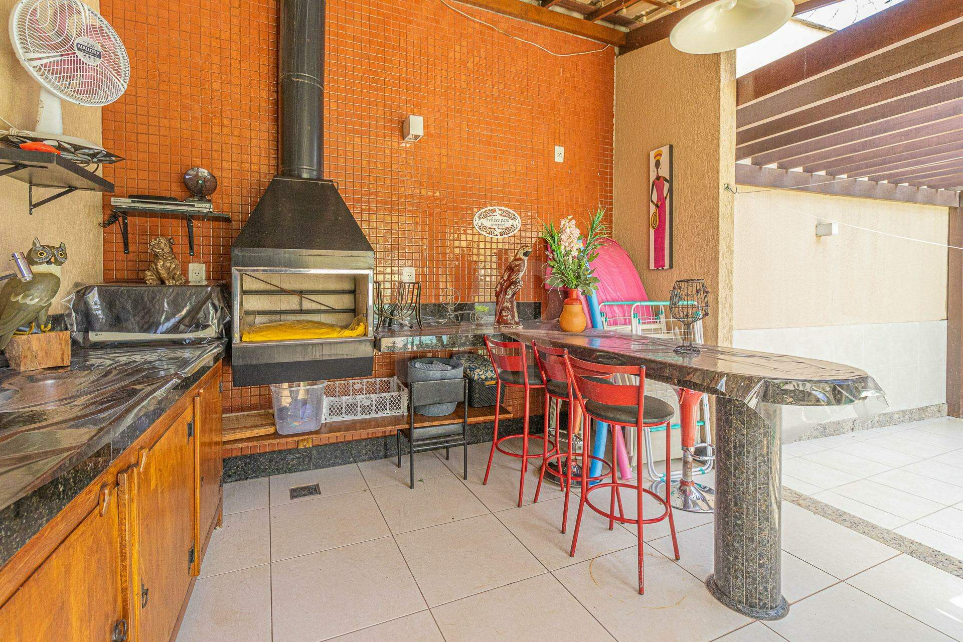 Casa de 4 quartos à venda, Bonfim, Belo Horizonte - MG