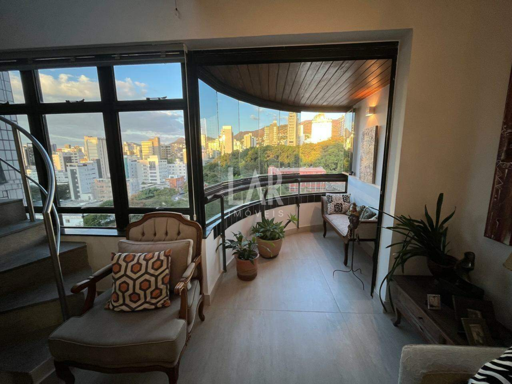 Apartamento de 3 quartos à venda, Sion, Belo Horizonte - MG