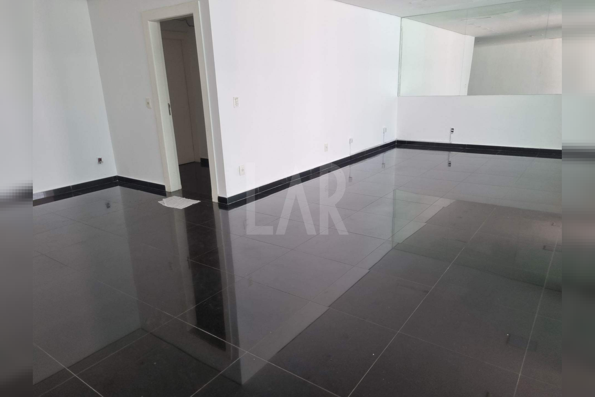 Casa de 4 quartos para alugar, Cidade Jardim, Belo Horizonte - MG