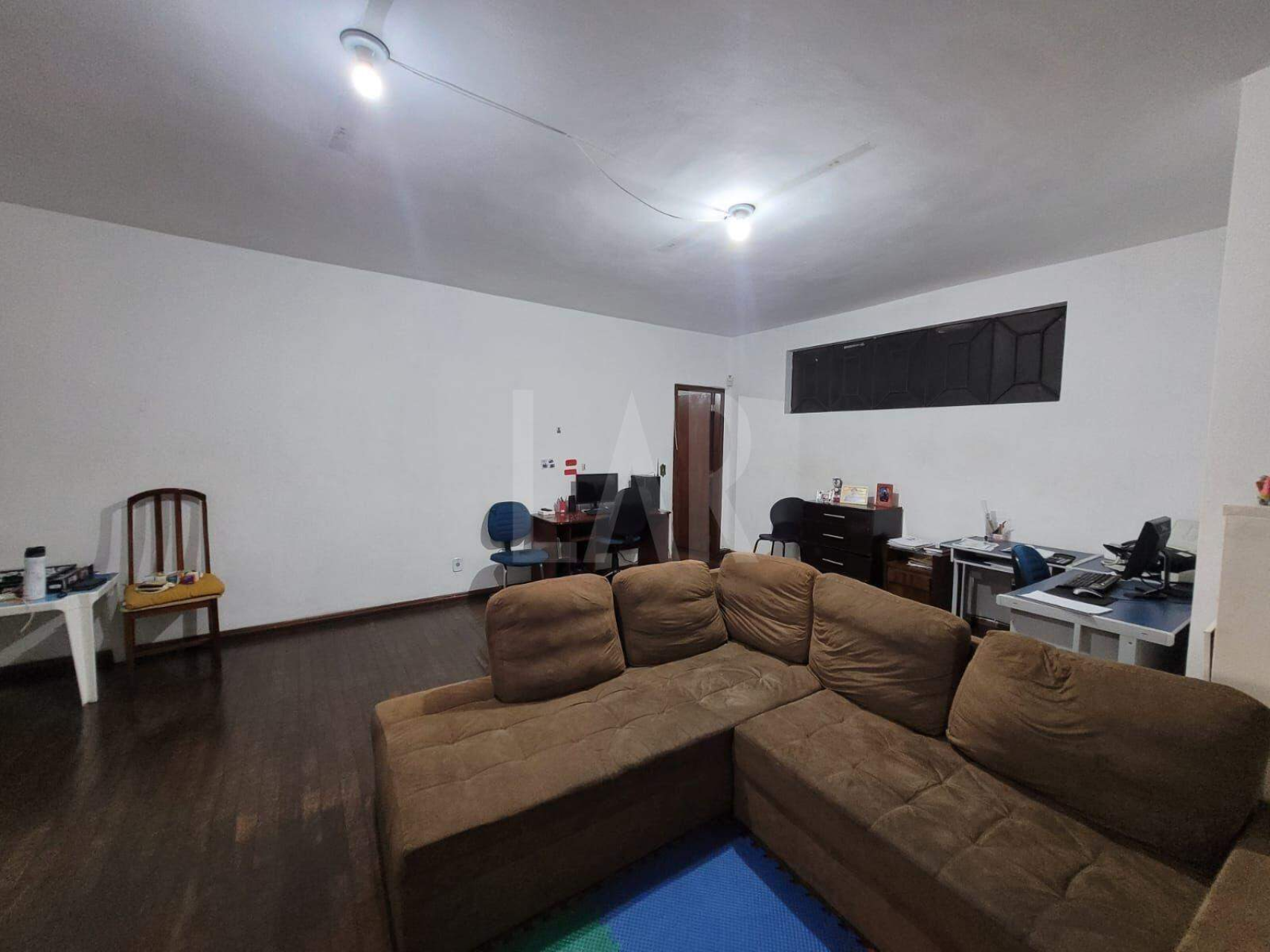 Casa de 4 quartos à venda, Santa Rosa, Belo Horizonte - MG