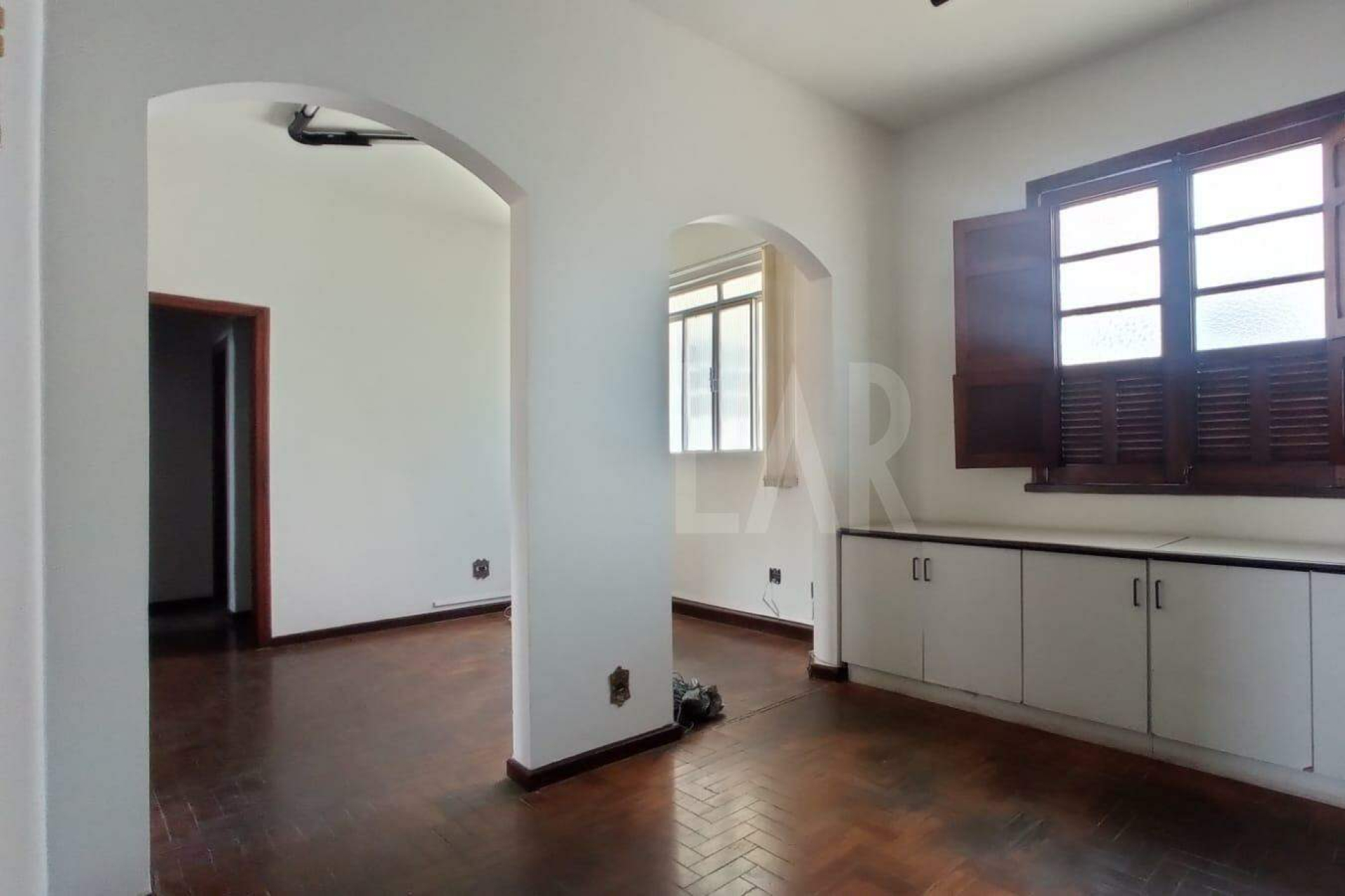 Casa de 12 quartos à venda, Floresta, Belo Horizonte - MG