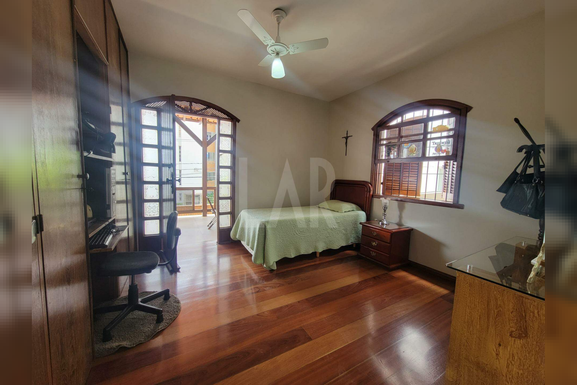 Casa de 4 quartos à venda, São Bento, Belo Horizonte - MG