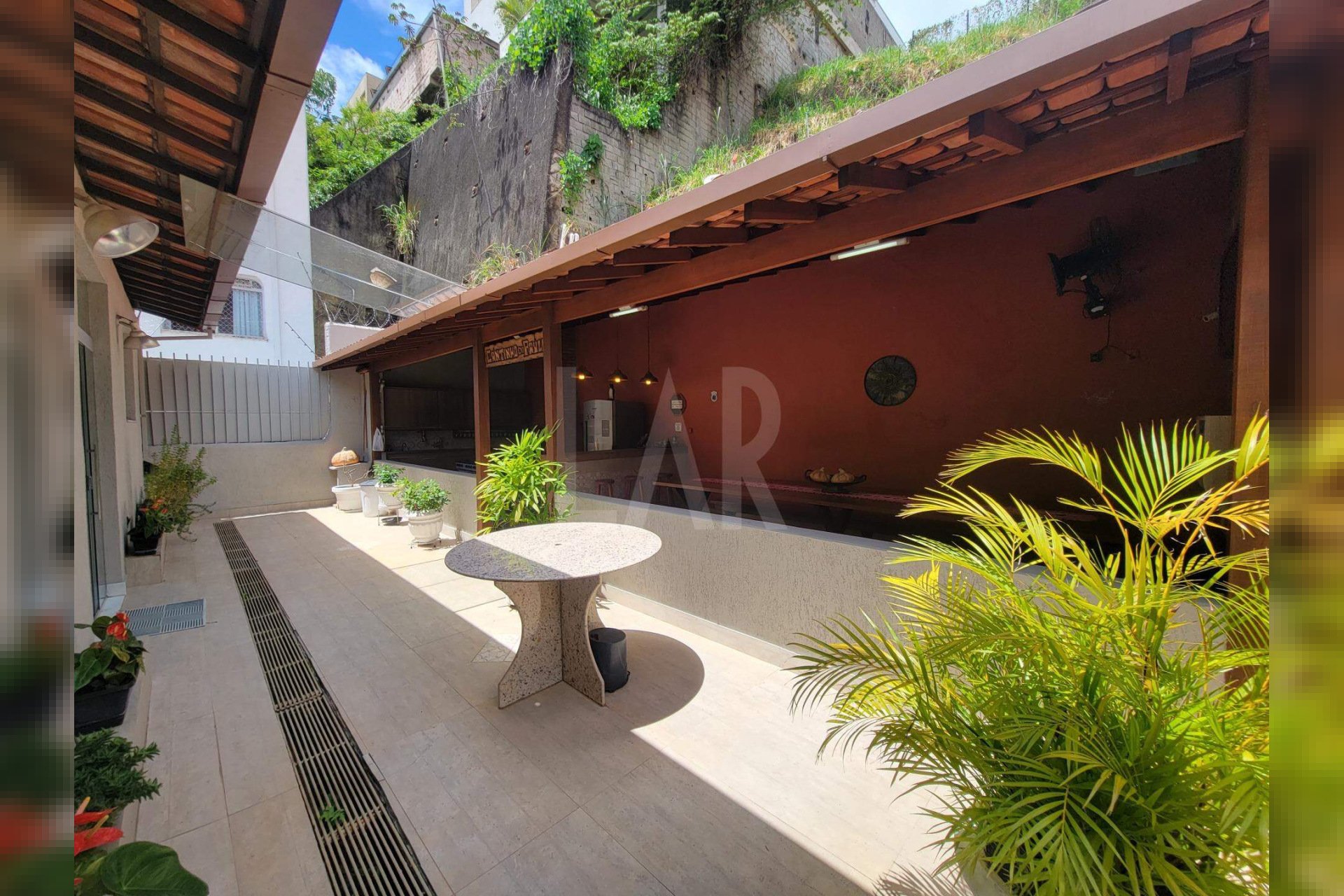 Casa de 4 quartos à venda, São Bento, Belo Horizonte - MG