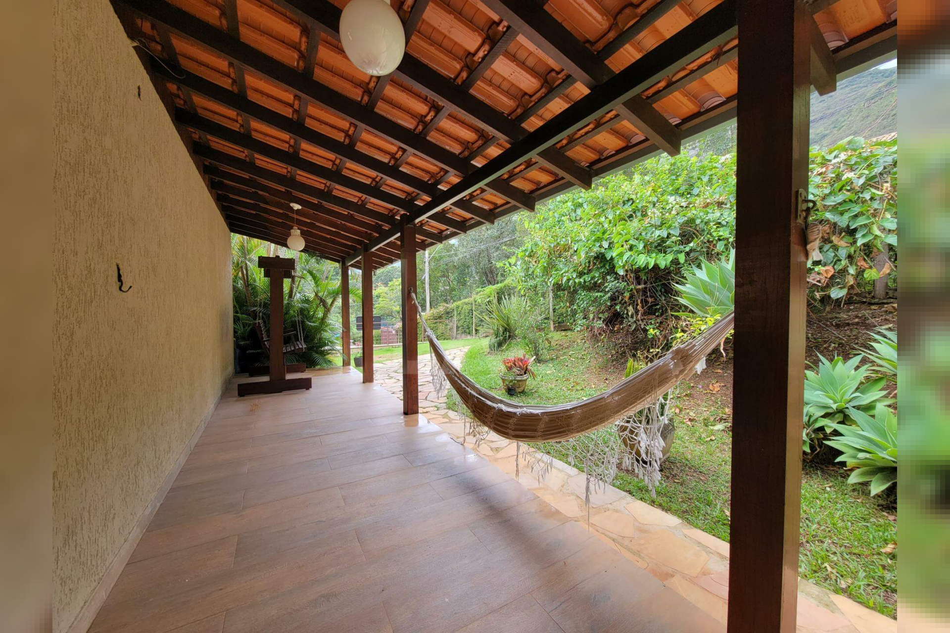 Casa de 2 quartos para alugar, Retiro do Chalé, Brumadinho - MG