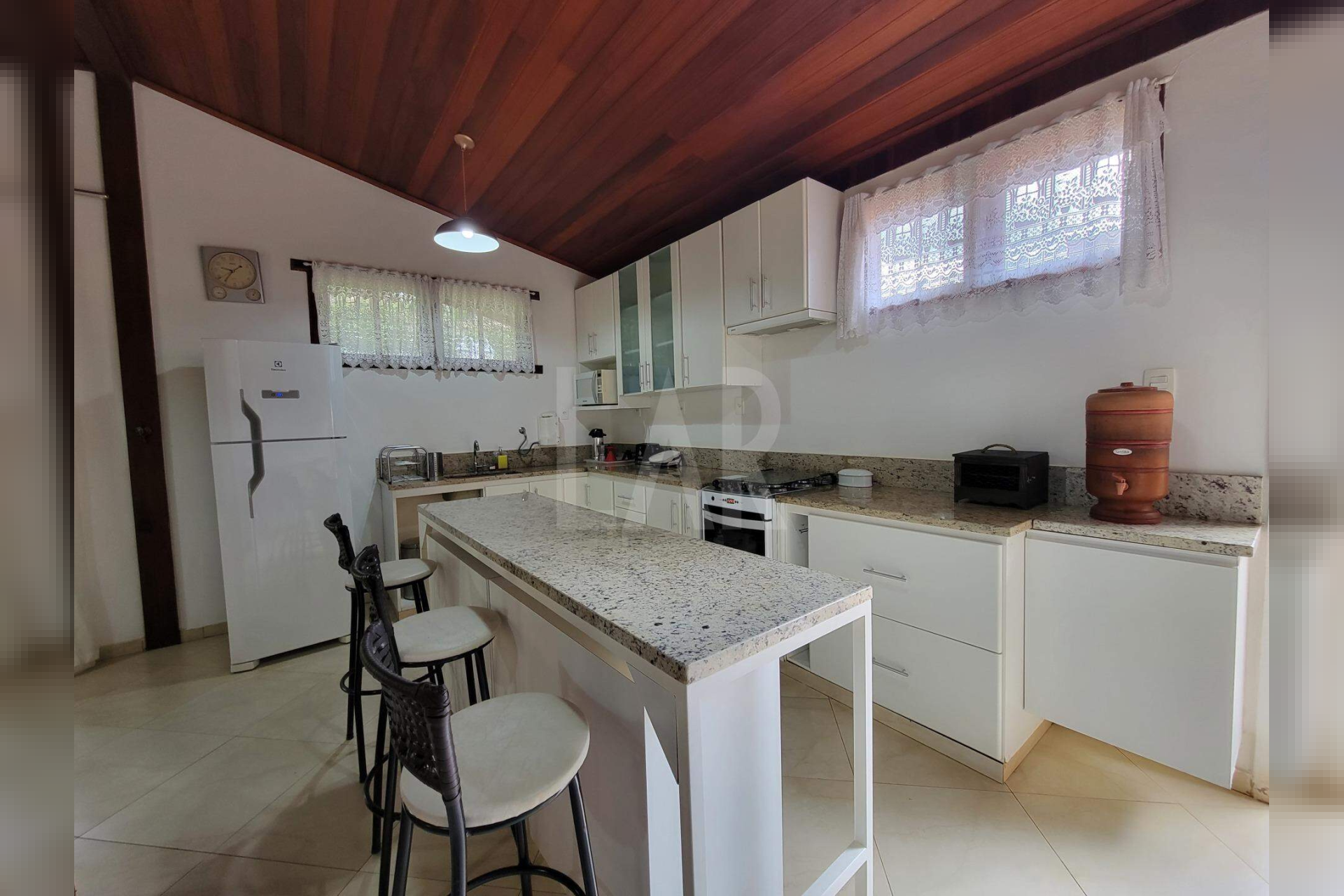 Casa de 2 quartos para alugar, Retiro do Chalé, Brumadinho - MG