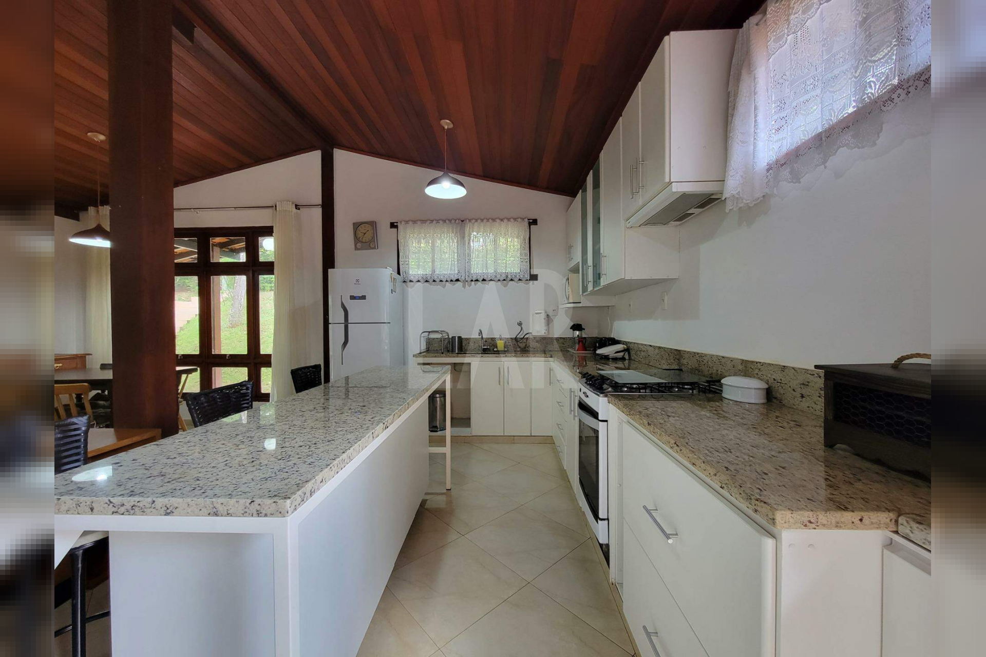 Casa de 2 quartos para alugar, Retiro do Chalé, Brumadinho - MG