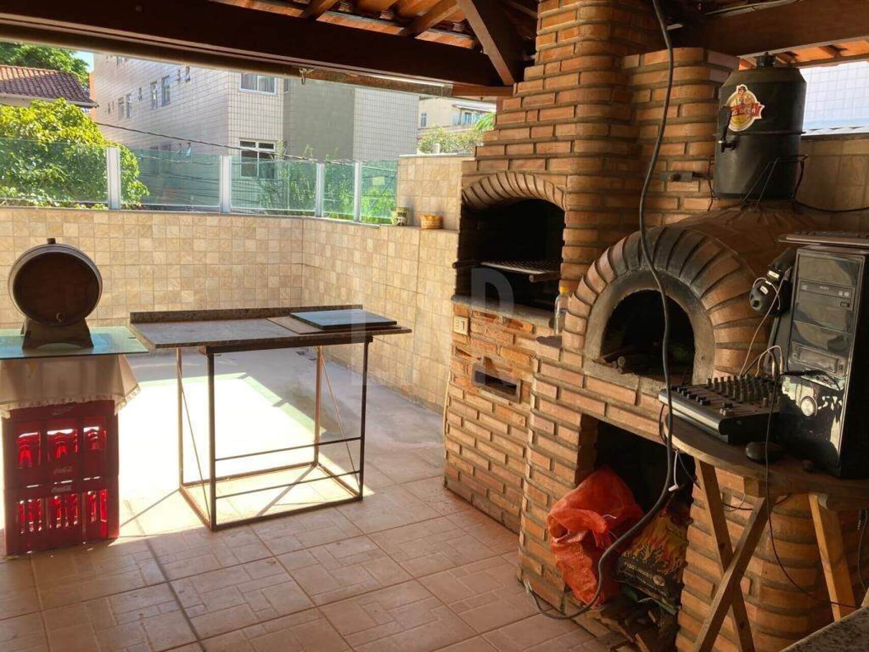Casa de 5 quartos para alugar, Santa Rosa, Belo Horizonte - MG