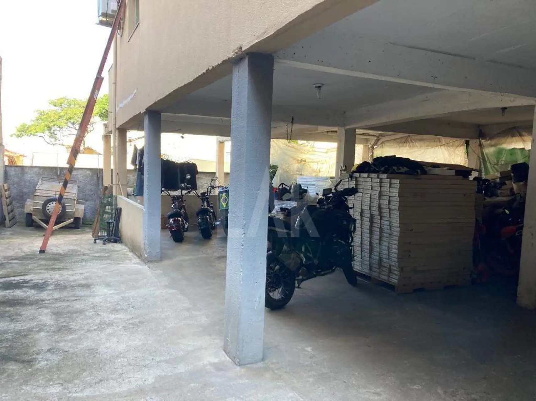 Casa de 5 quartos para alugar, Santa Rosa, Belo Horizonte - MG