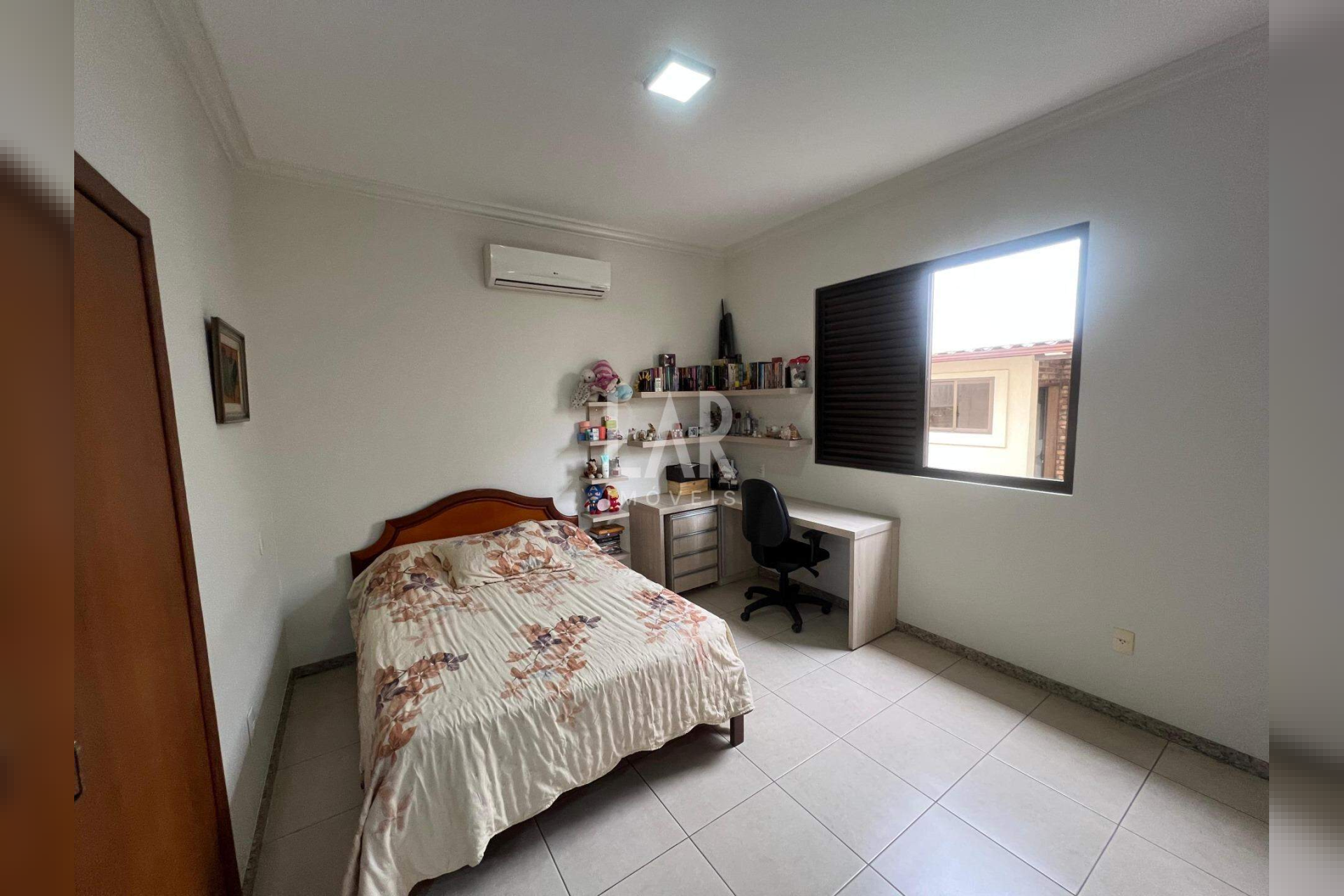 Casa de 4 quartos à venda, Itapoã, Belo Horizonte - MG