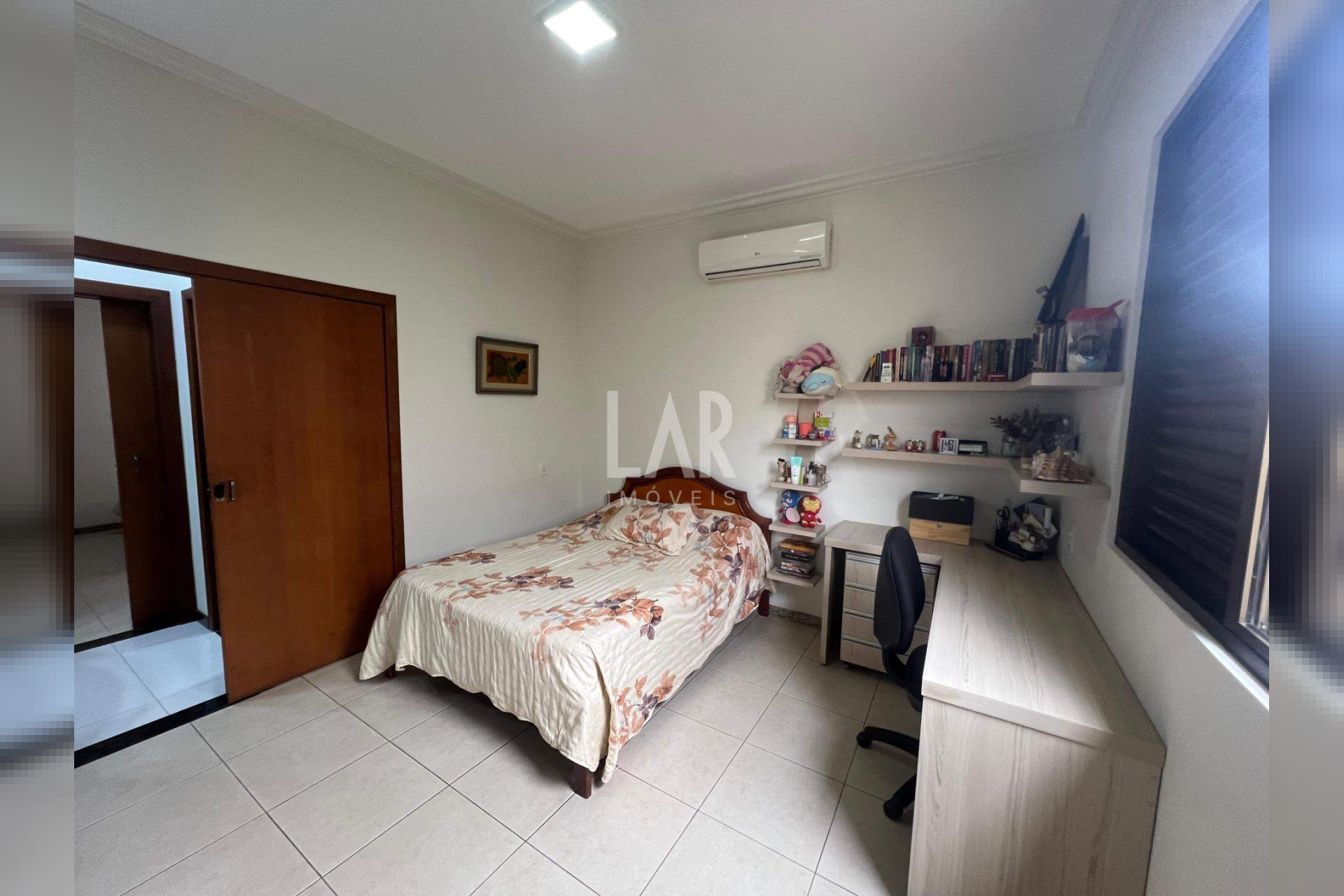 Casa de 4 quartos à venda, Itapoã, Belo Horizonte - MG