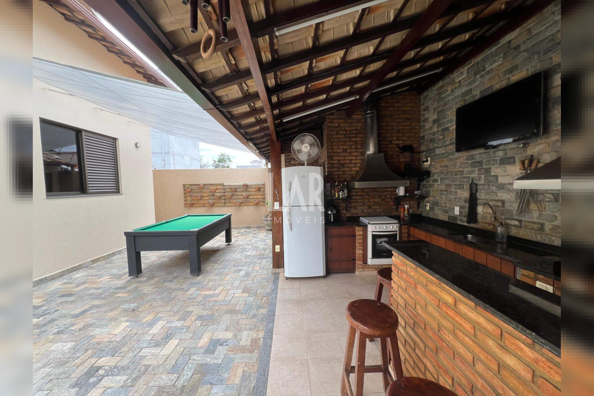 Casa de 4 quartos à venda, Itapoã, Belo Horizonte - MG