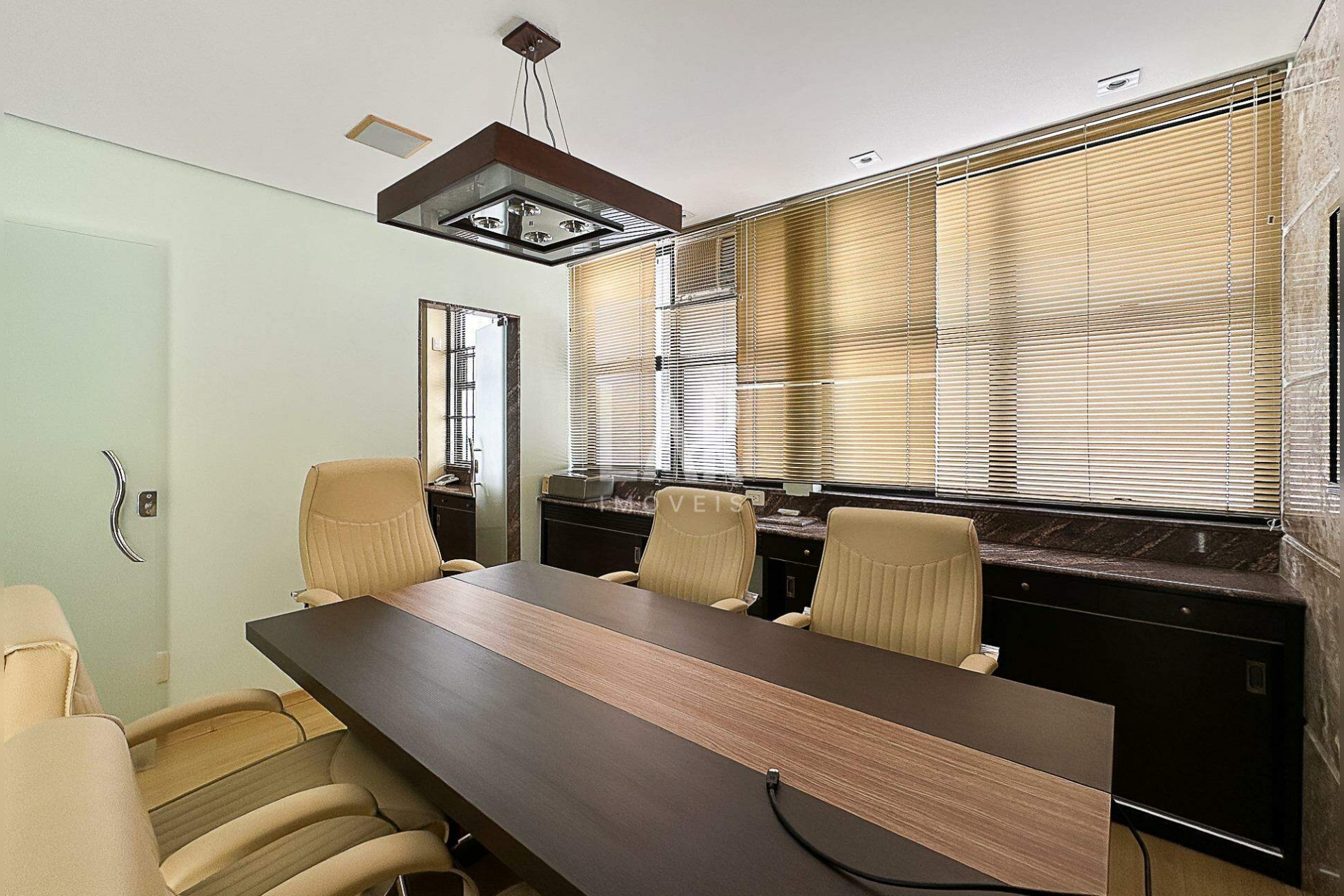 Sala à venda, Santa Efigênia, Belo Horizonte - MG