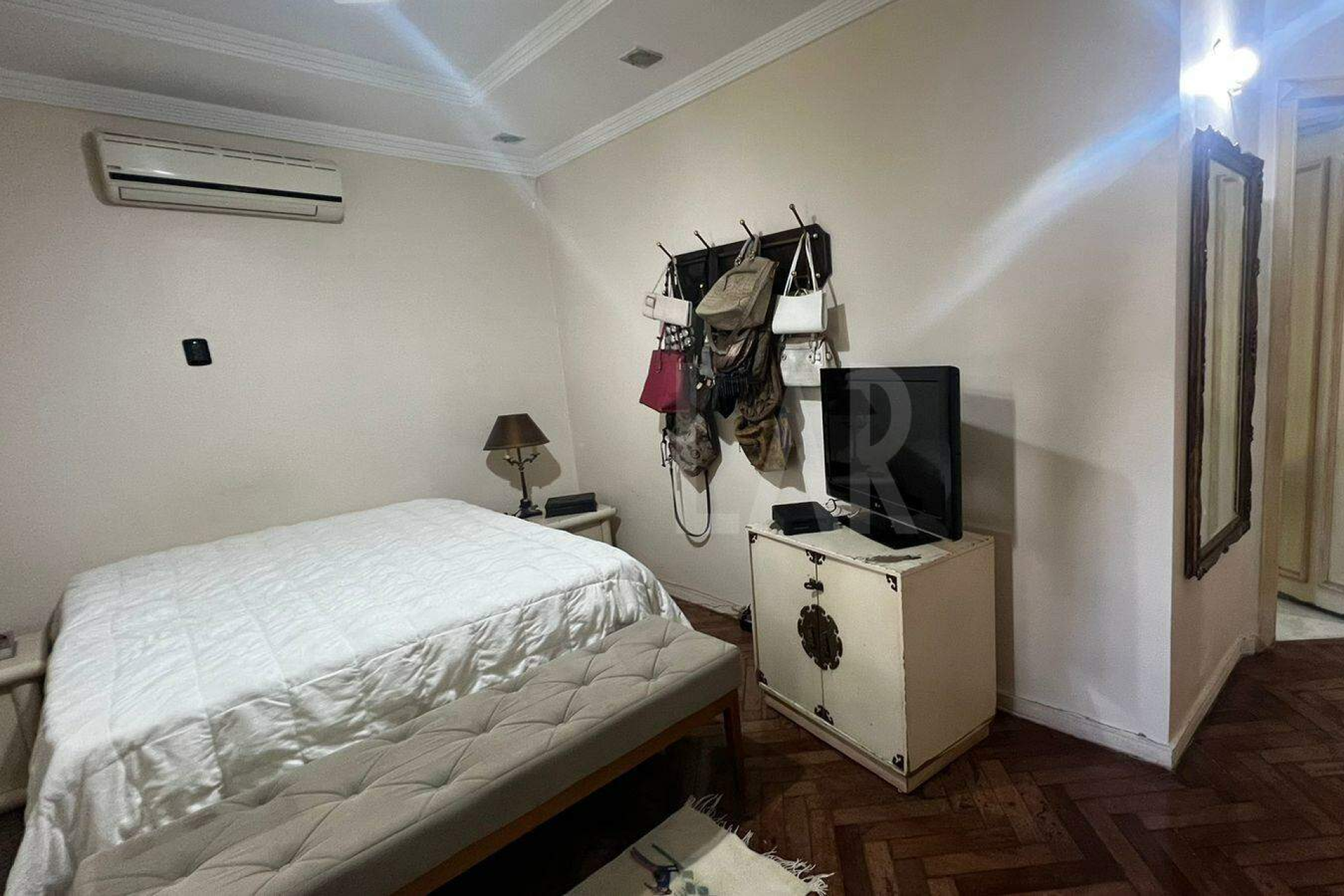 Casa de 9 quartos à venda, Santa Amélia, Belo Horizonte - MG