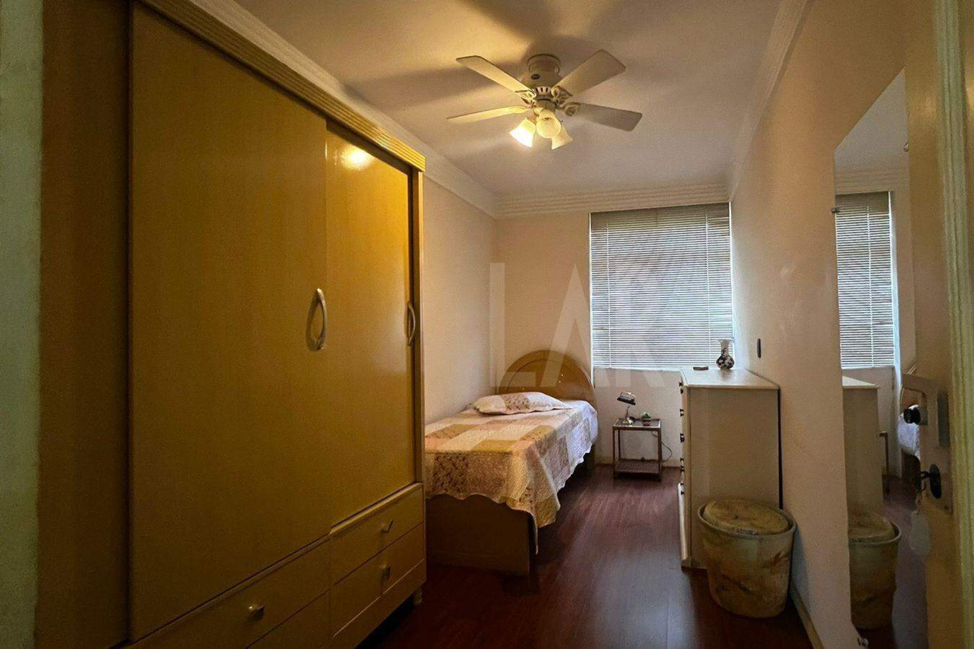 Casa de 9 quartos à venda, Santa Amélia, Belo Horizonte - MG