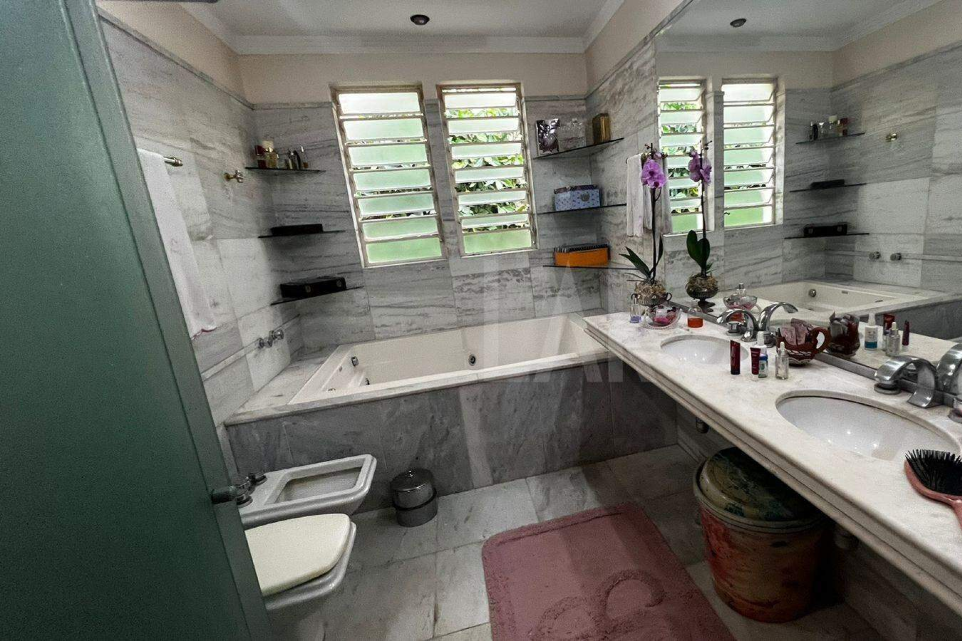 Casa de 9 quartos à venda, Santa Amélia, Belo Horizonte - MG