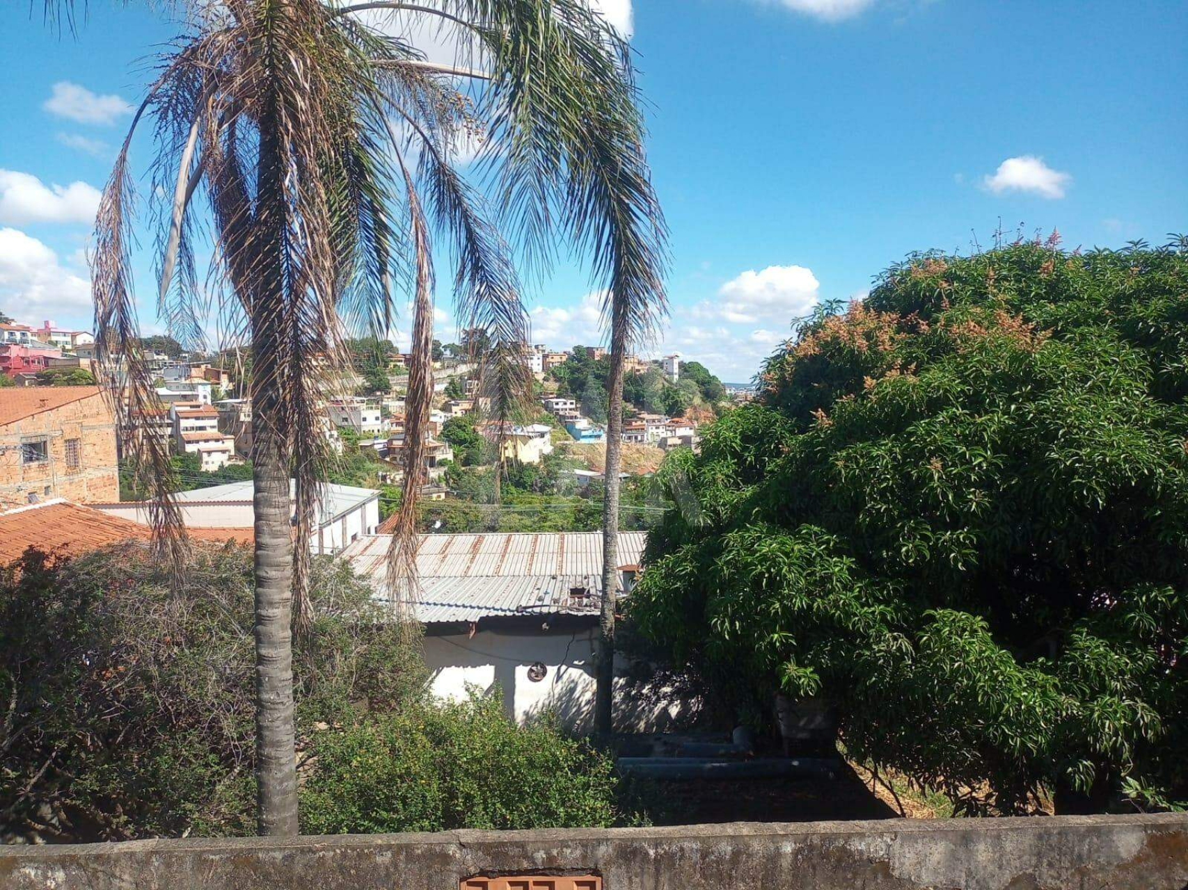 Casa de 4 quartos à venda, Ouro Preto, Belo Horizonte - MG