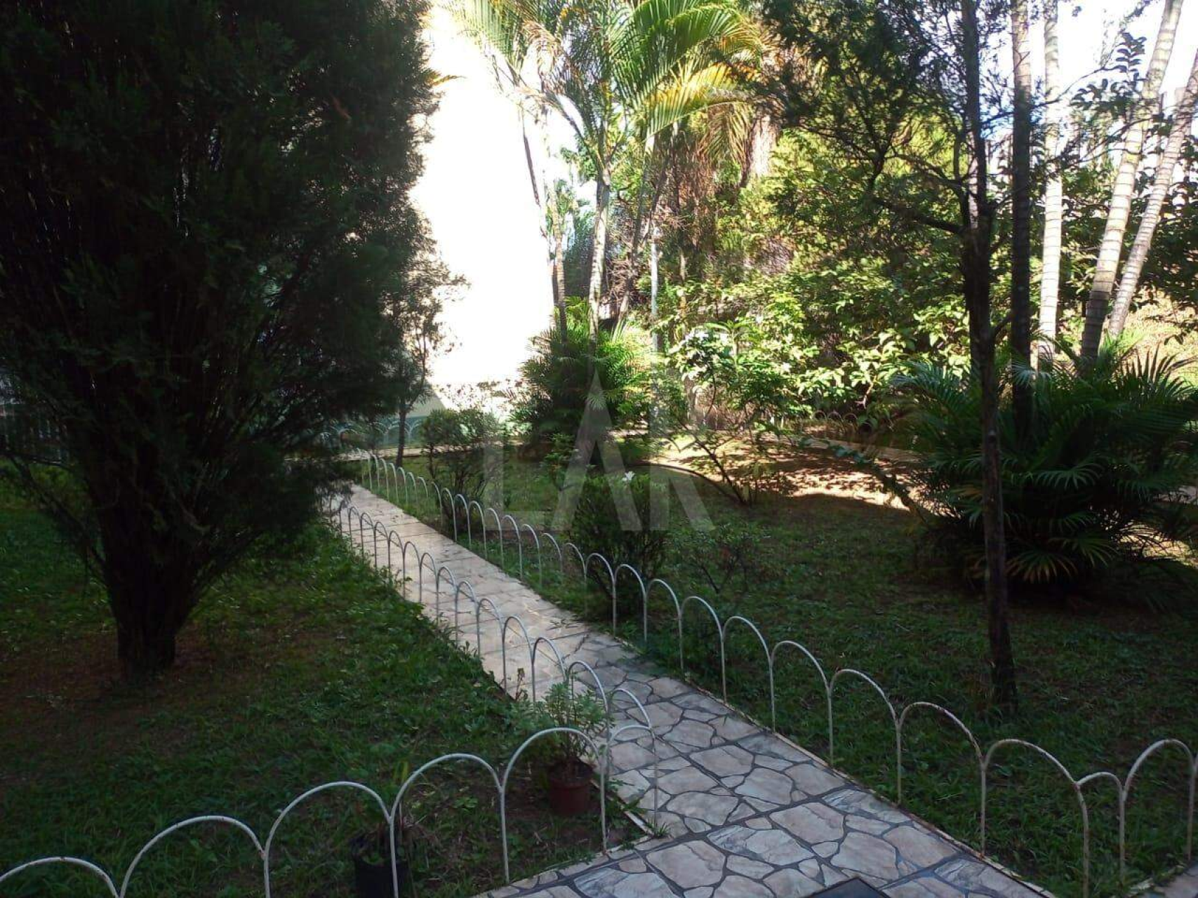 Apartamento de 3 quartos para alugar, Nova Granada, Belo Horizonte - MG