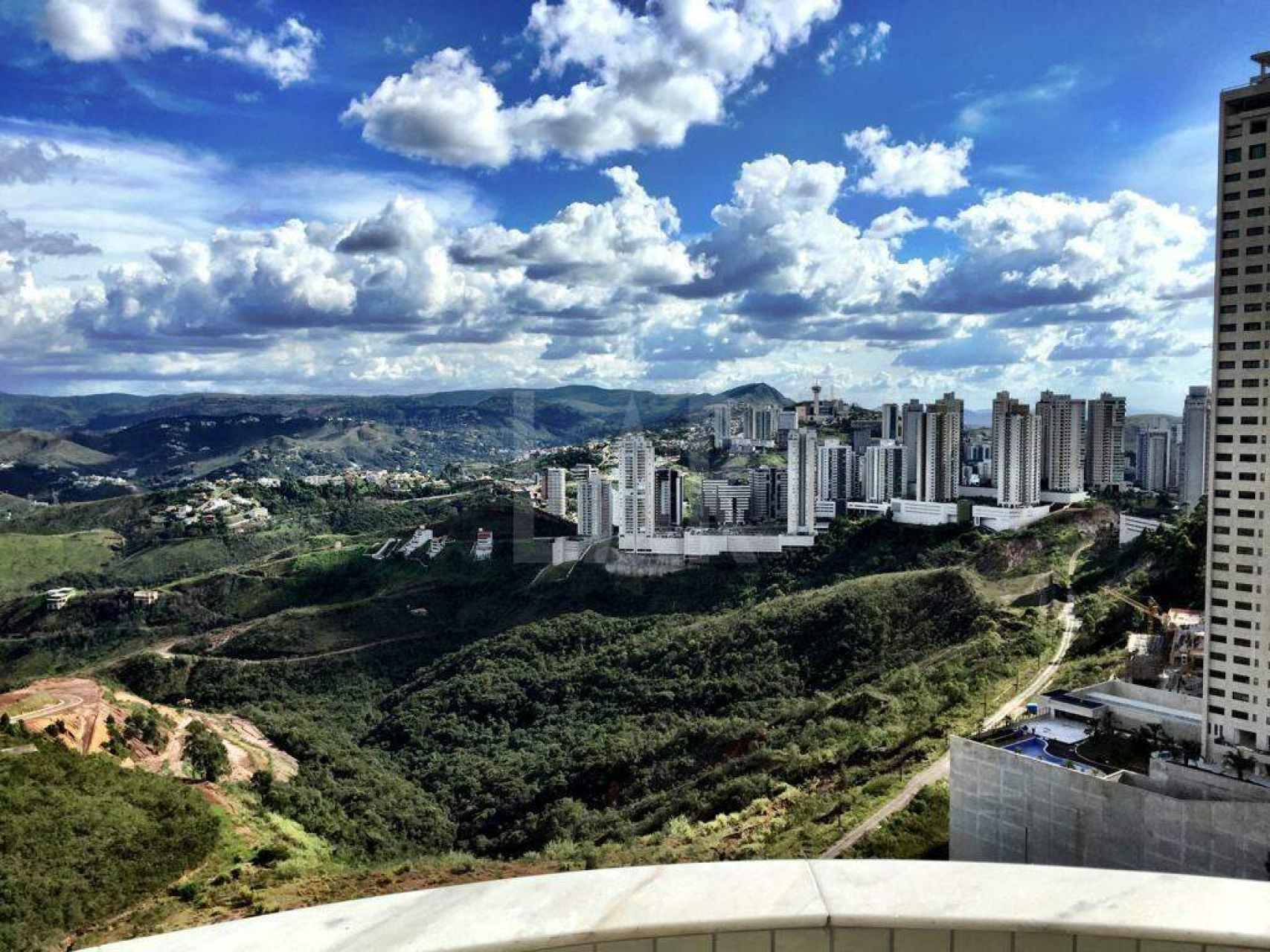 Apartamento de 3 quartos para alugar, Vila da Serra, Nova Lima - MG