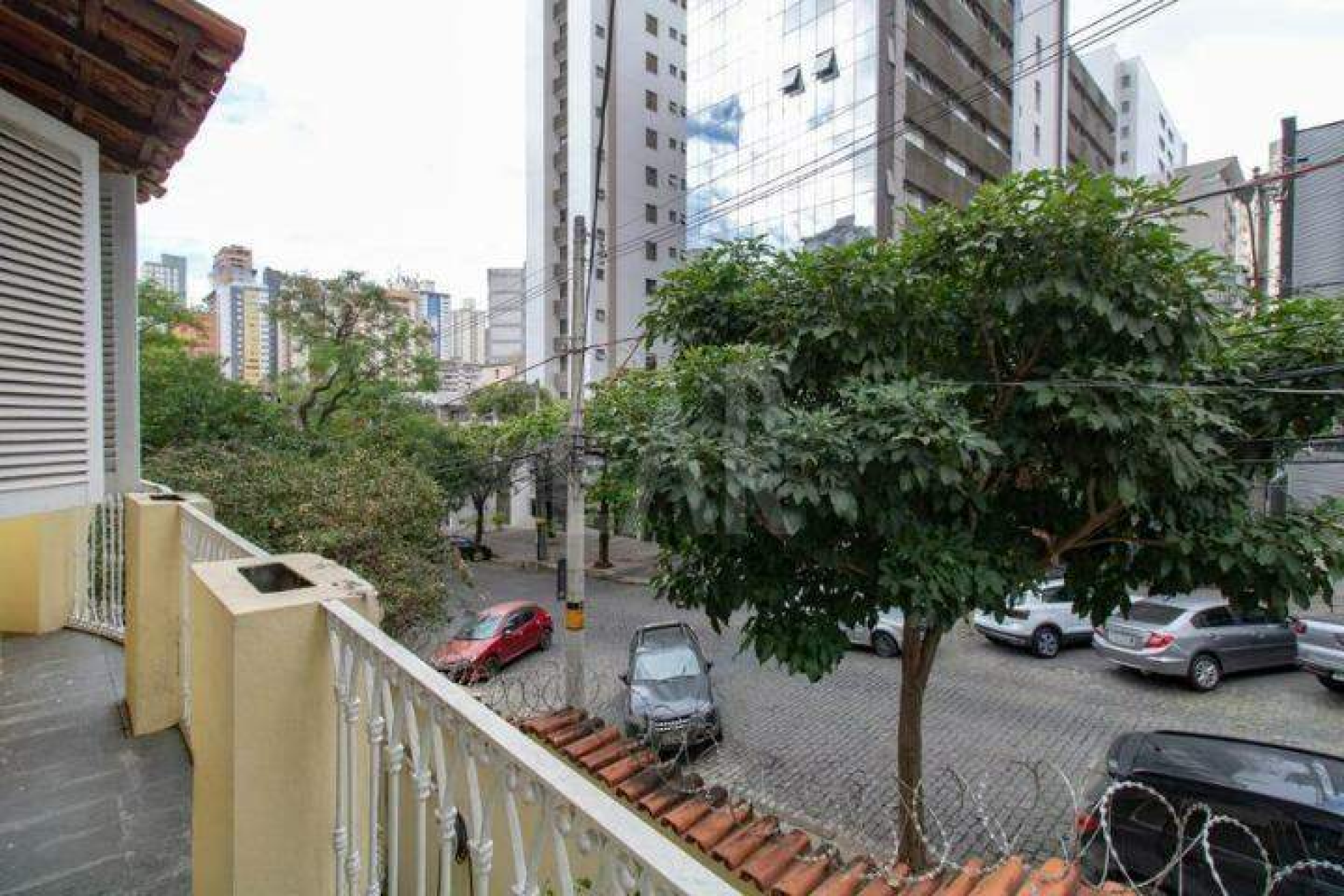 Casa de 5 quartos à venda, Lourdes, Belo Horizonte - MG