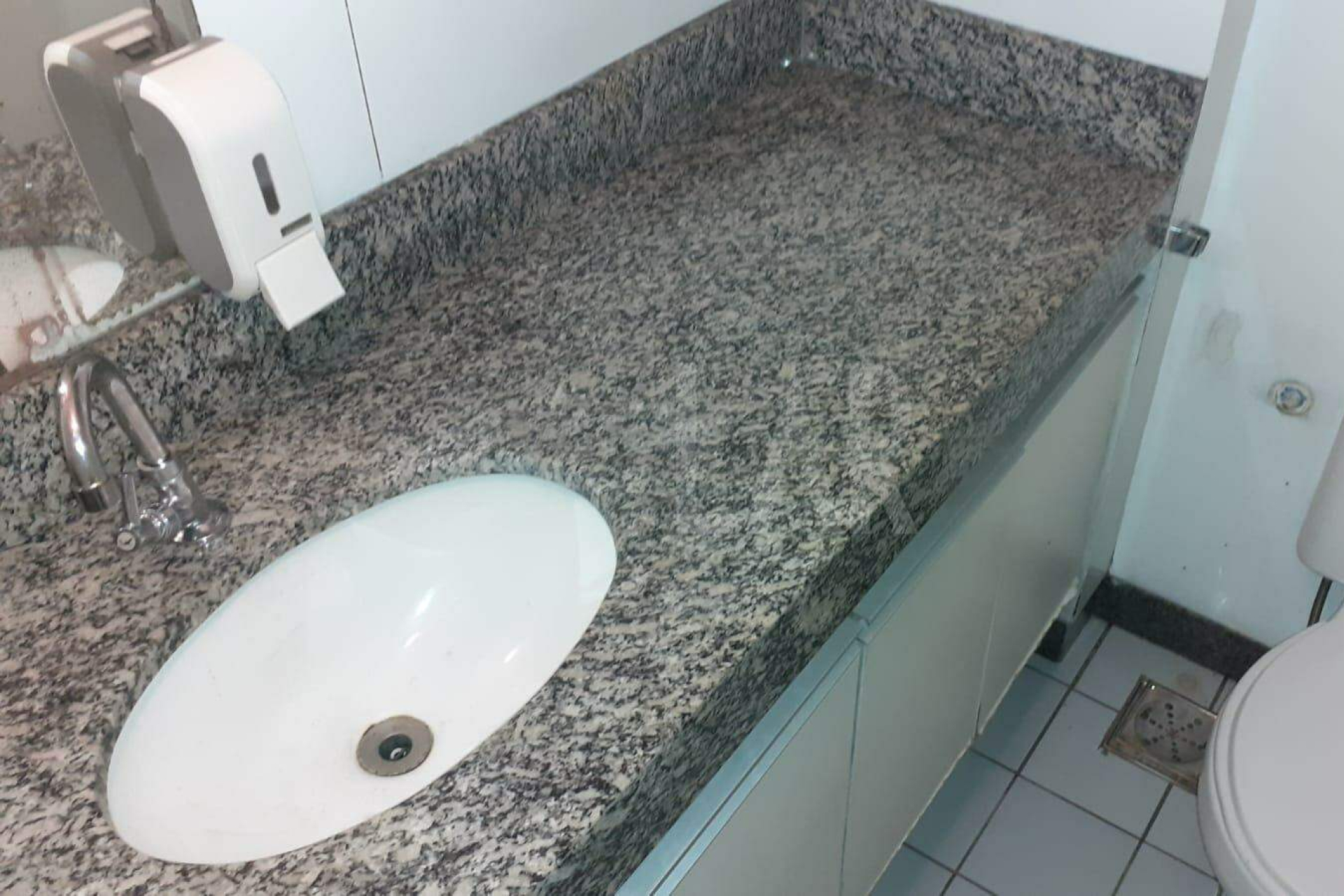 Loja para alugar, Lourdes, Belo Horizonte - MG