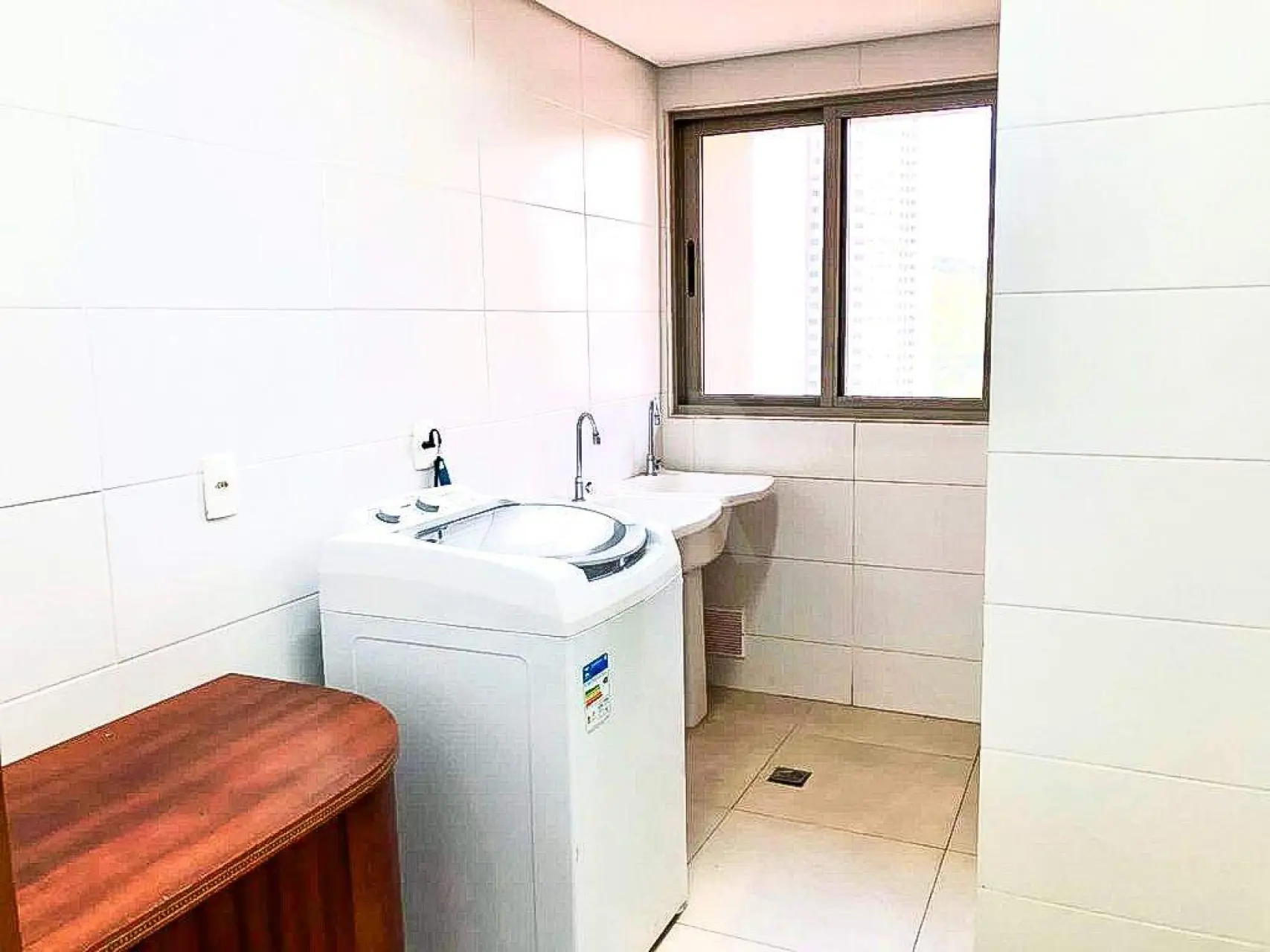 Apartamento de 3 quartos para alugar, Vale do Sereno, Nova Lima - MG