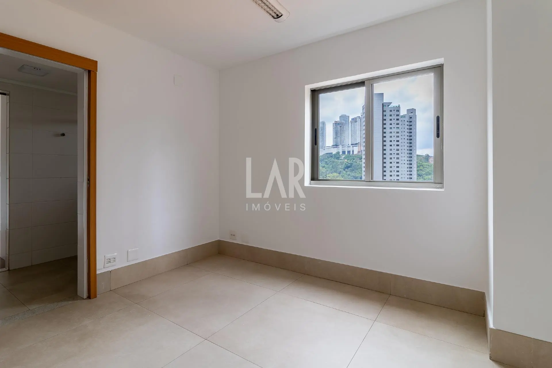 Apartamento de 4 quartos para alugar, Vale do Sereno, Nova Lima - MG