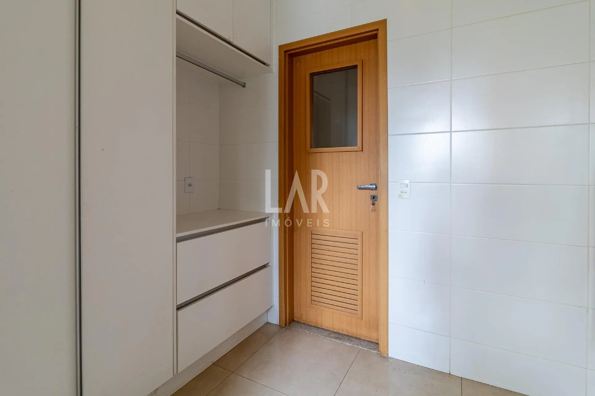 Apartamento de 4 quartos para alugar, Vale do Sereno, Nova Lima - MG