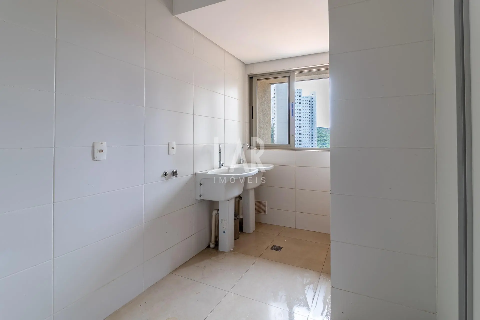 Apartamento de 4 quartos para alugar, Vale do Sereno, Nova Lima - MG