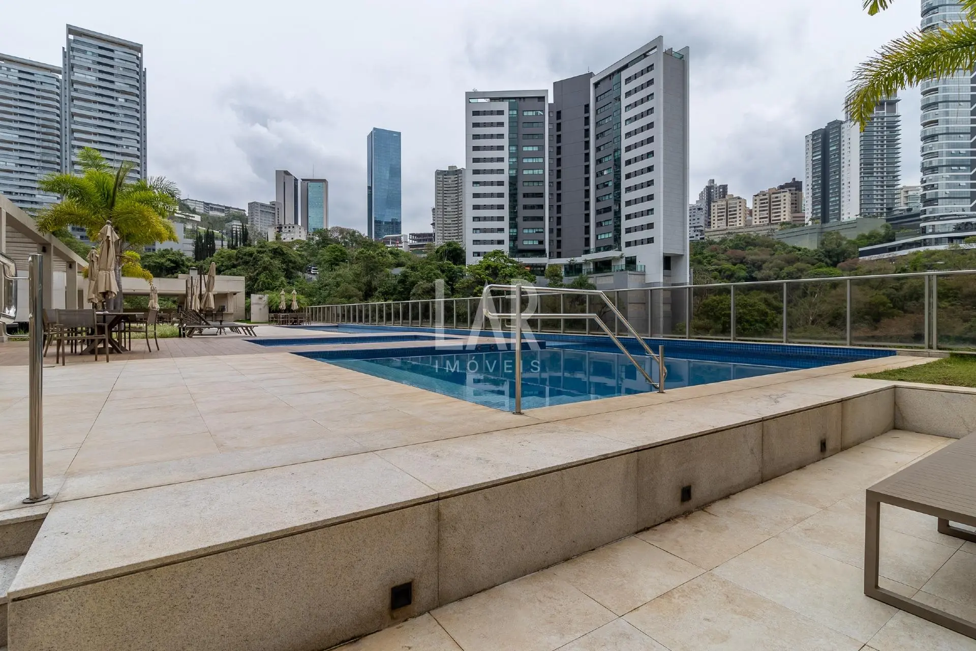 Apartamento de 4 quartos para alugar, Vale do Sereno, Nova Lima - MG