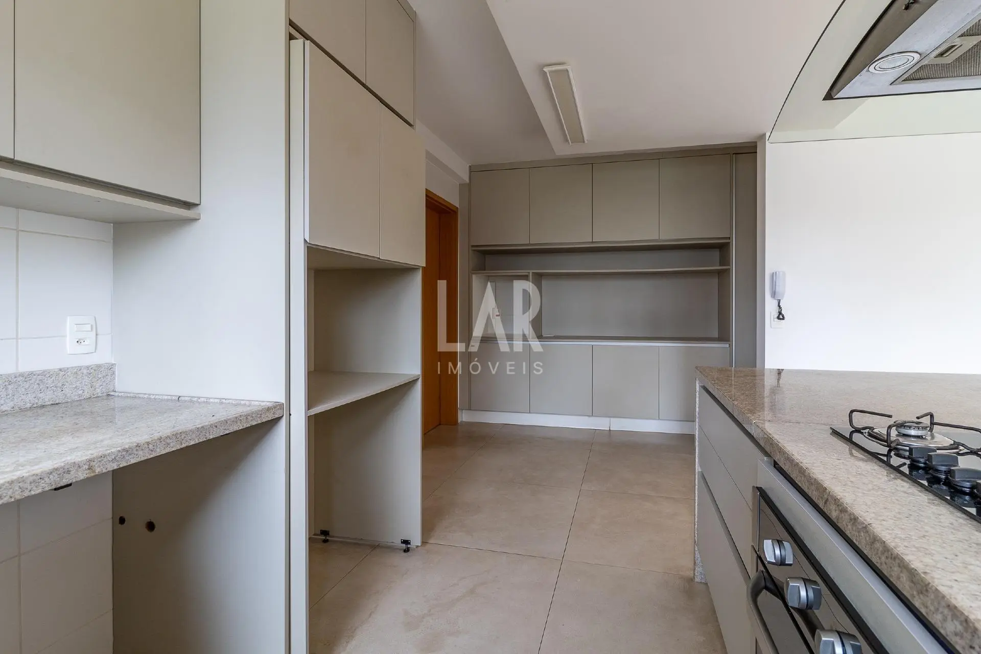 Apartamento de 4 quartos para alugar, Vale do Sereno, Nova Lima - MG