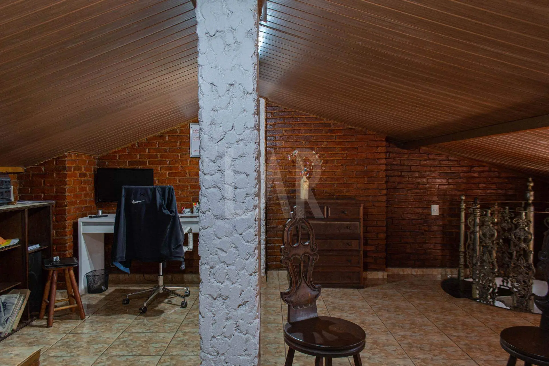 Casa de 4 quartos à venda, Ouro Preto, Belo Horizonte - MG