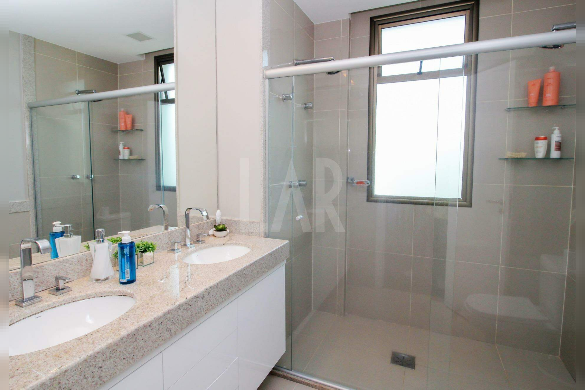 Apartamento de 3 quartos à venda, Vale dos Cristais, Nova Lima - MG