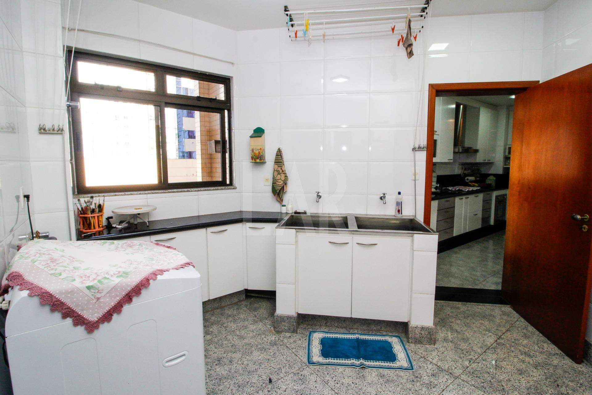 Apartamento de 4 quartos à venda, Funcionários, Belo Horizonte - MG