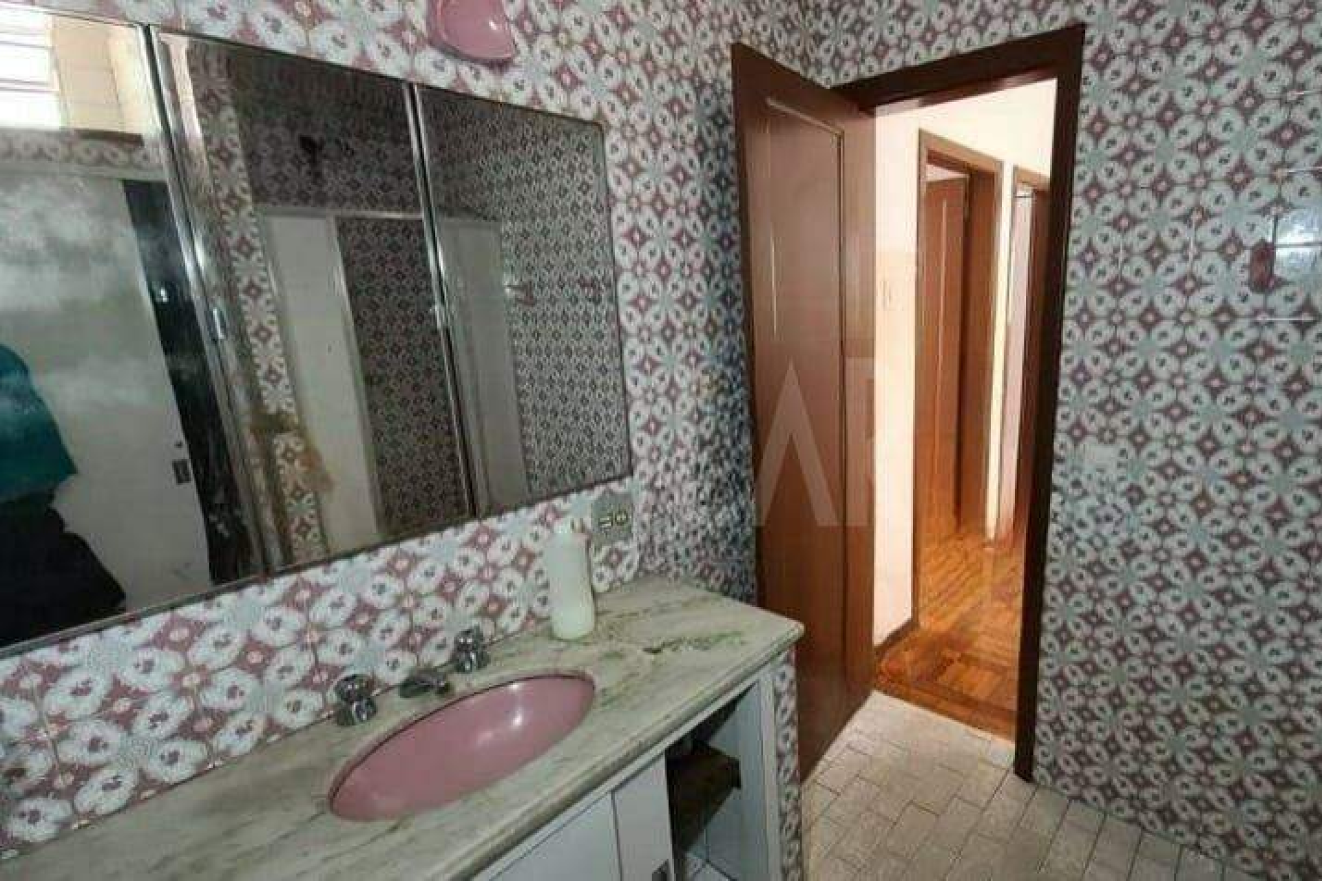 Casa de 4 quartos à venda, Lourdes, Belo Horizonte - MG