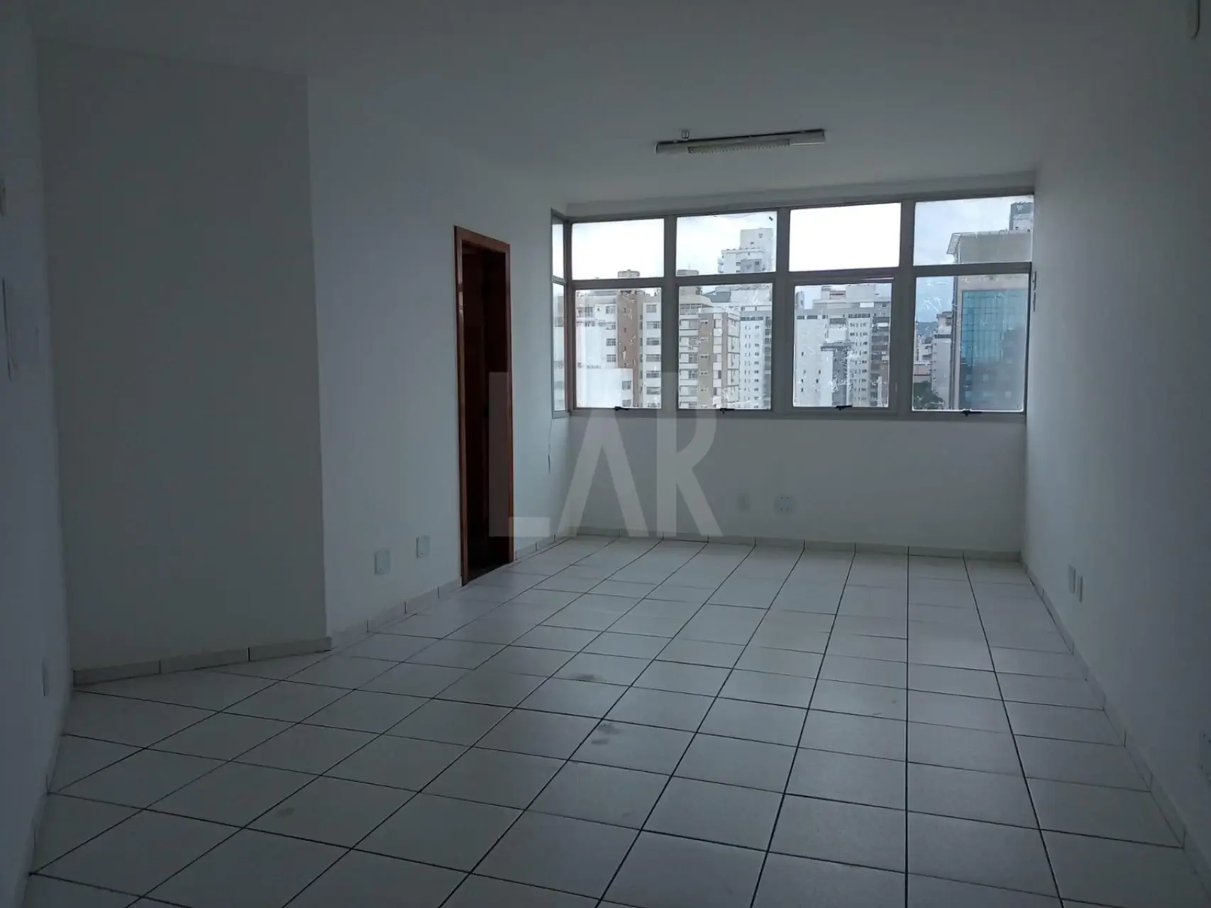 Sala para alugar, Santo Agostinho, Belo Horizonte - MG